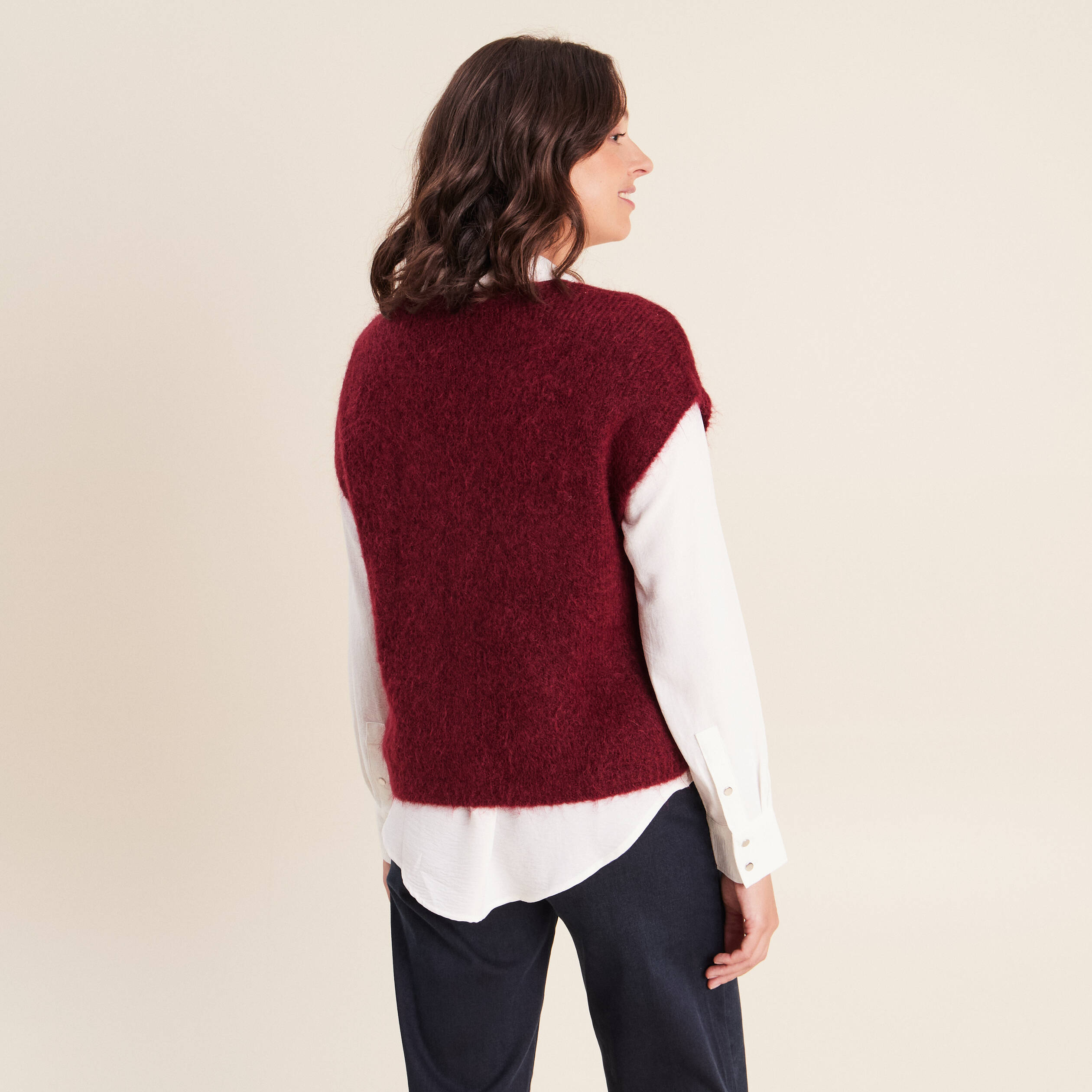 Gilet droit mi-long col v bordeaux femme