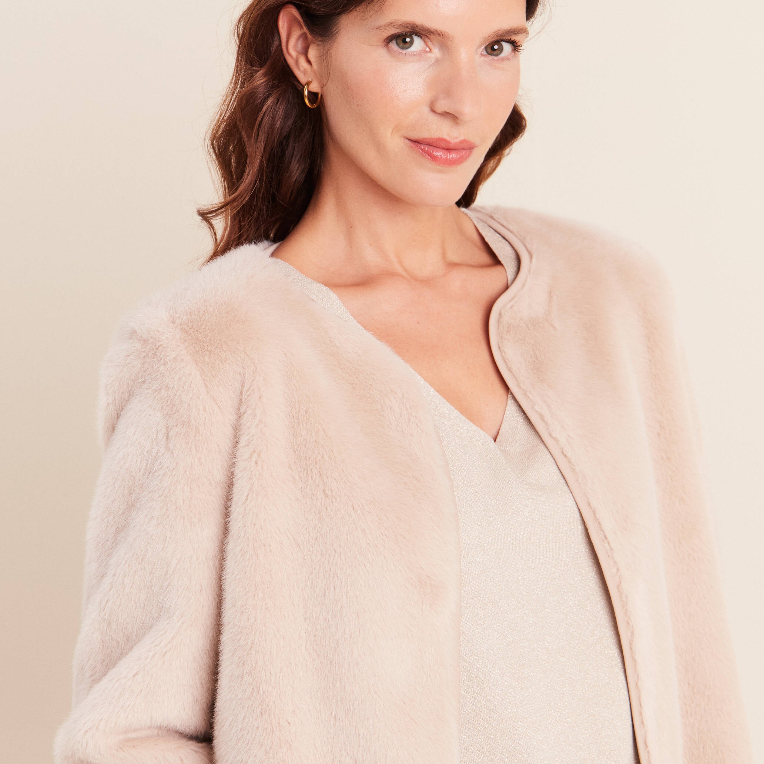 Veste manches longues fausse fourrure sable femme