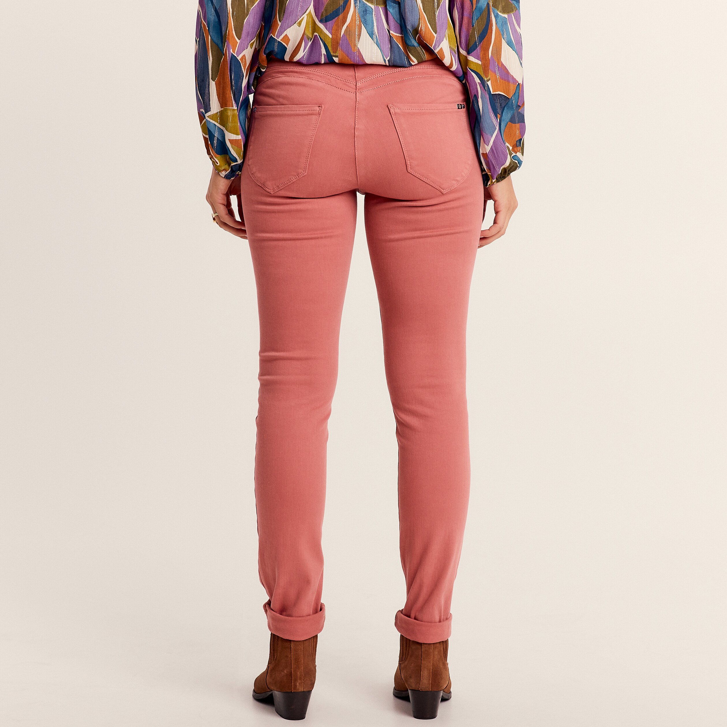 jean magique ajuste taille standard rose femme Jean magique ajusté taille standard rose femme