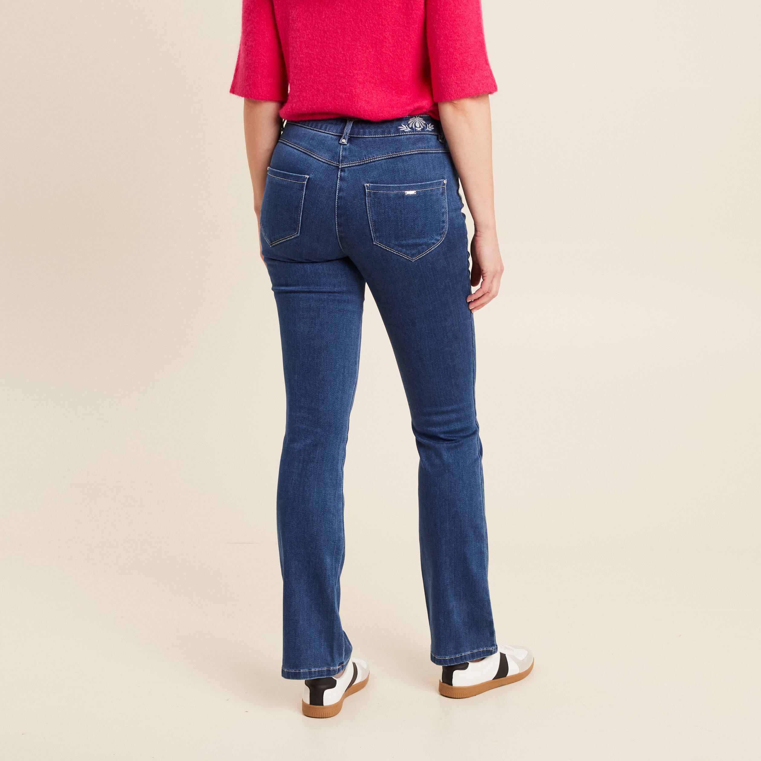 jean bootcut taille basculee brode denim stone femme jean bootcut taille basculée brodé denim stone femme