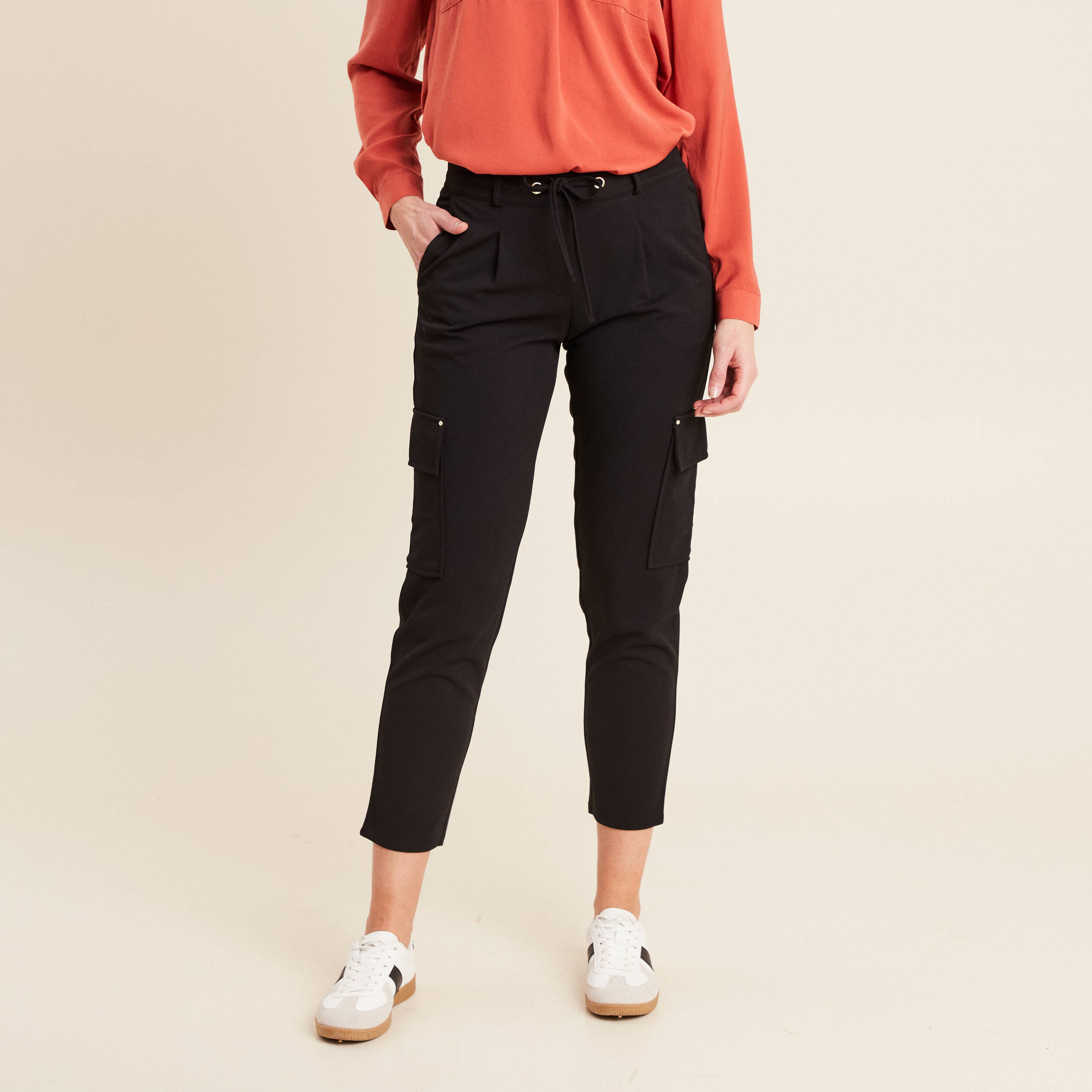 pantalon cargo flou noir femme Pantalon cargo flou noir femme