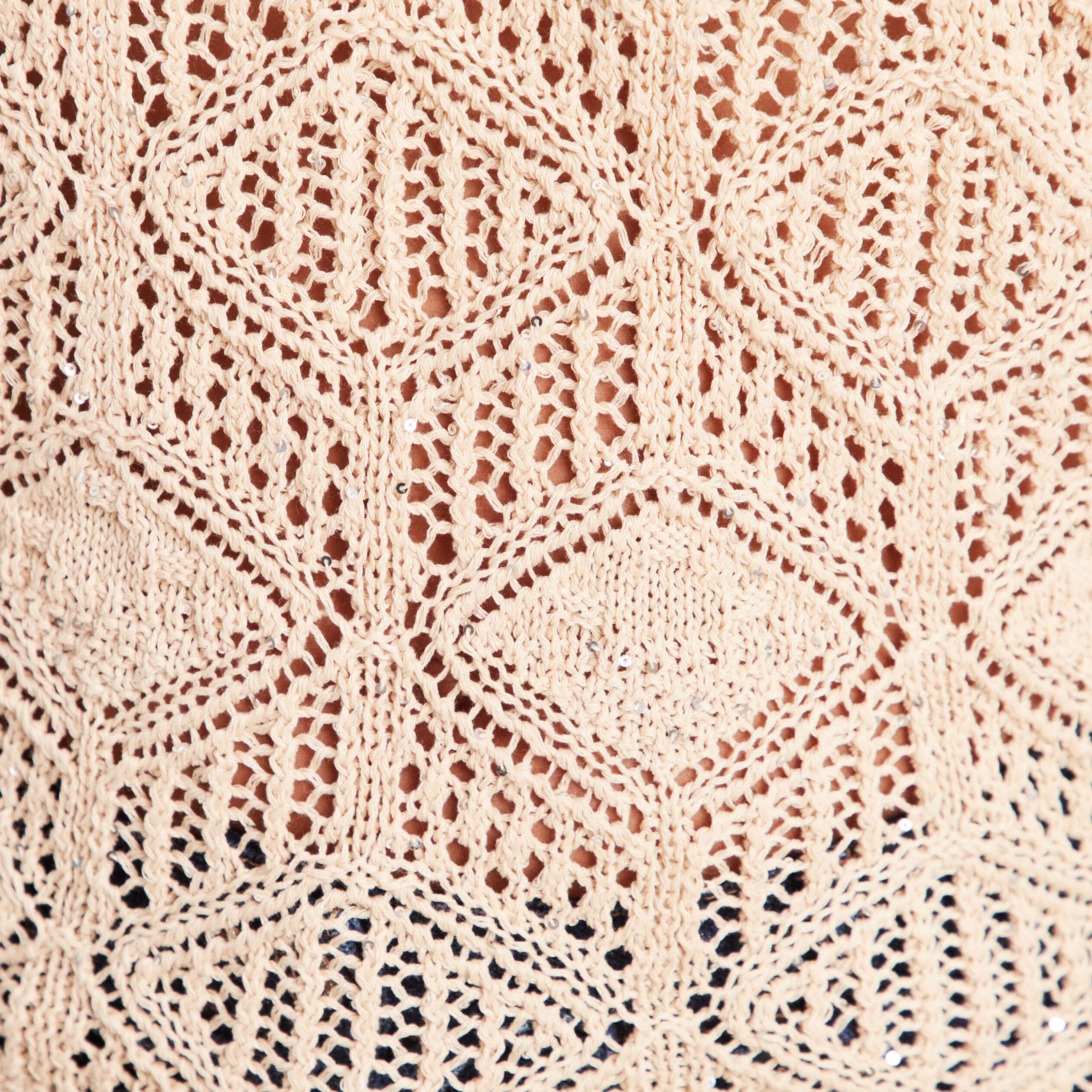 Pull col v manches longues dentelle sable femme