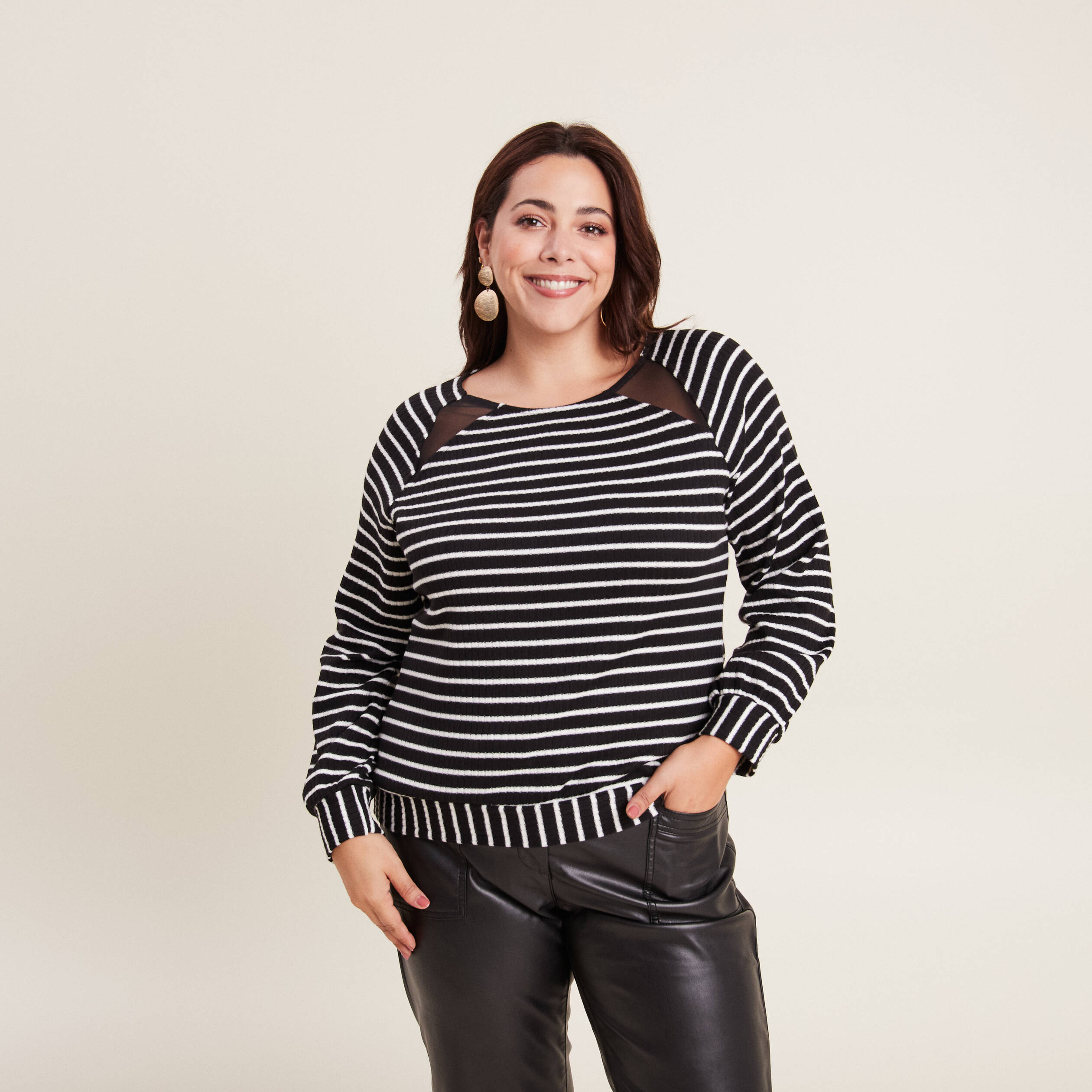 t shirt manches longues noir femme T-shirt manches longues noir femme