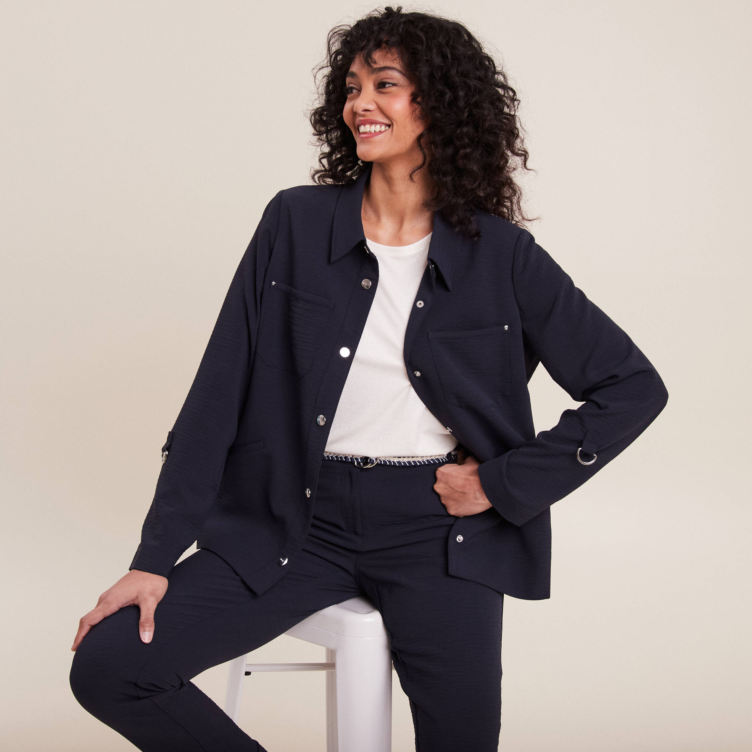 Veste cintr?�e boutonn?�e bleu fonc?� femme | Vibs