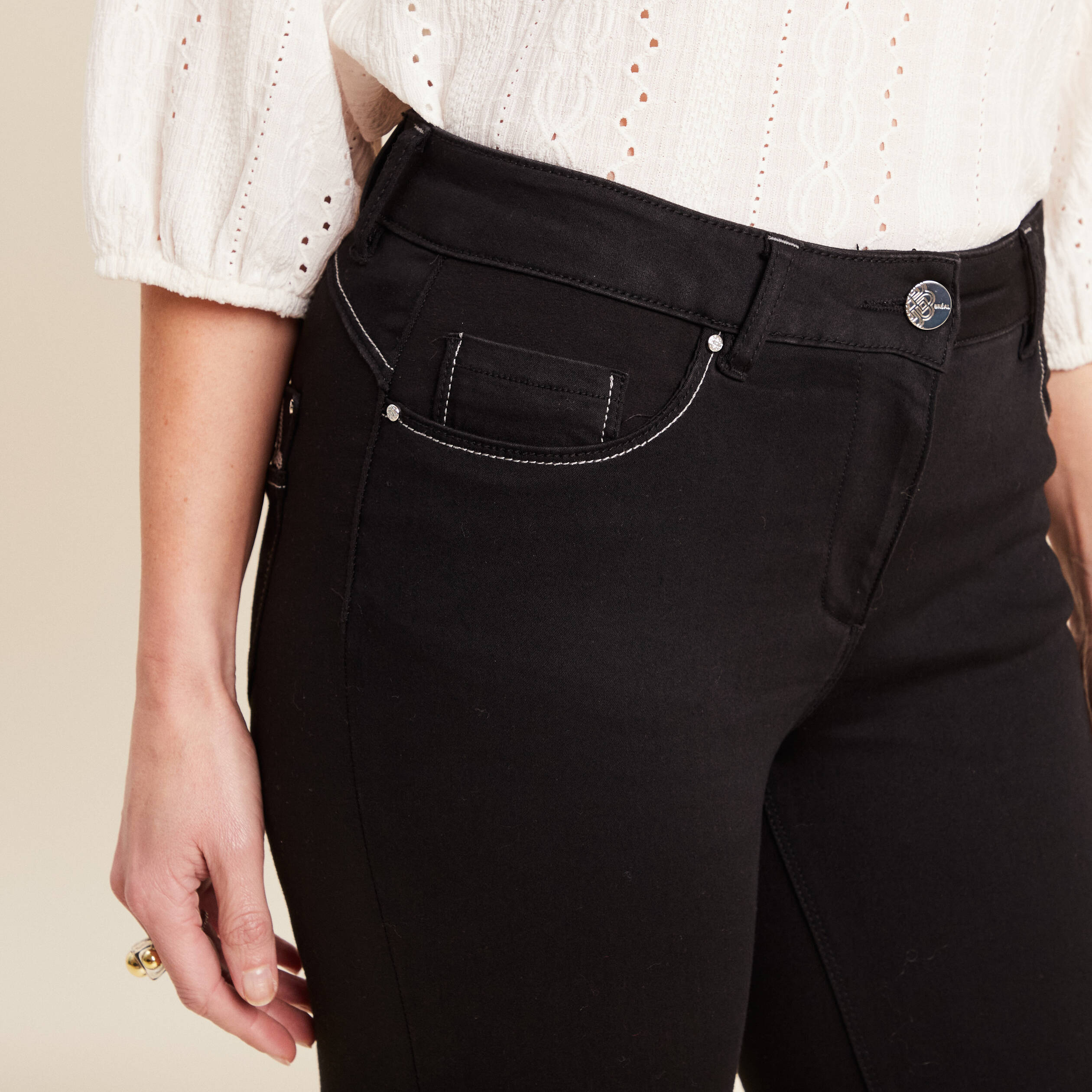 jean ajuste 78eme effet bi matiere noir femme Jean ajusté 7/8ème effet bi-matière noir femme