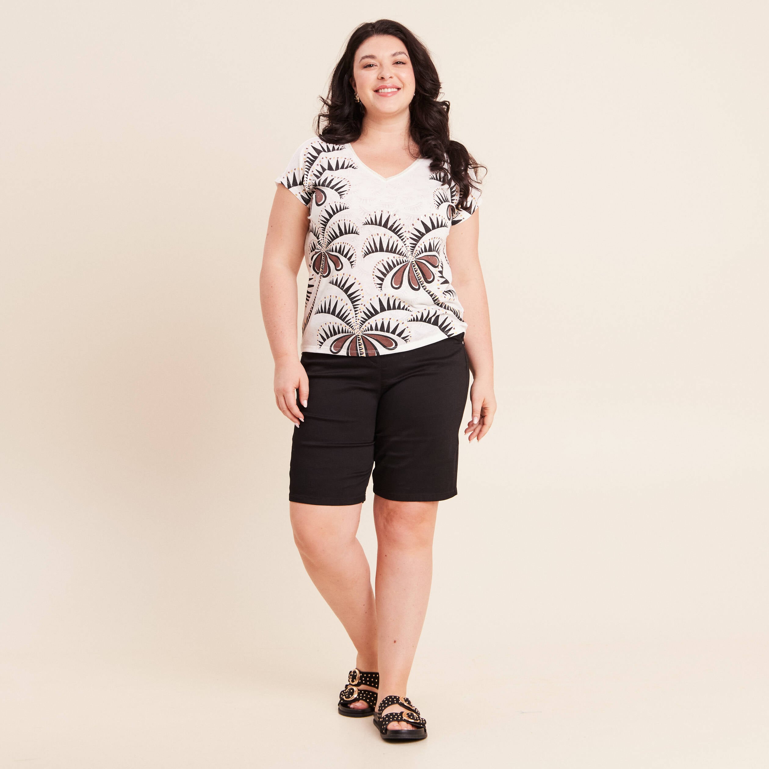 T-shirt col v manches courtes ecru femme