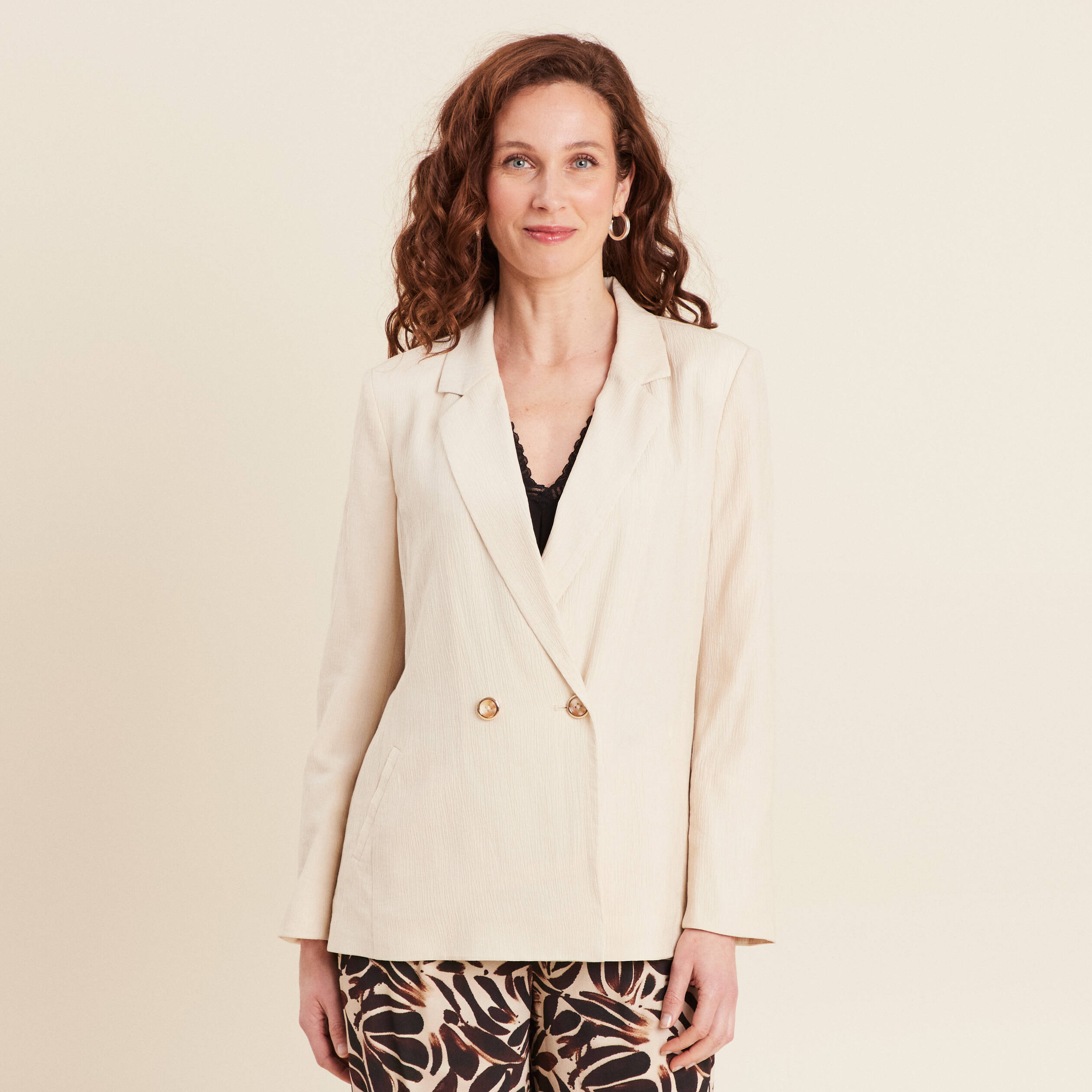 veste tailleur fluide ivoire femme Veste tailleur fluide ivoire femme