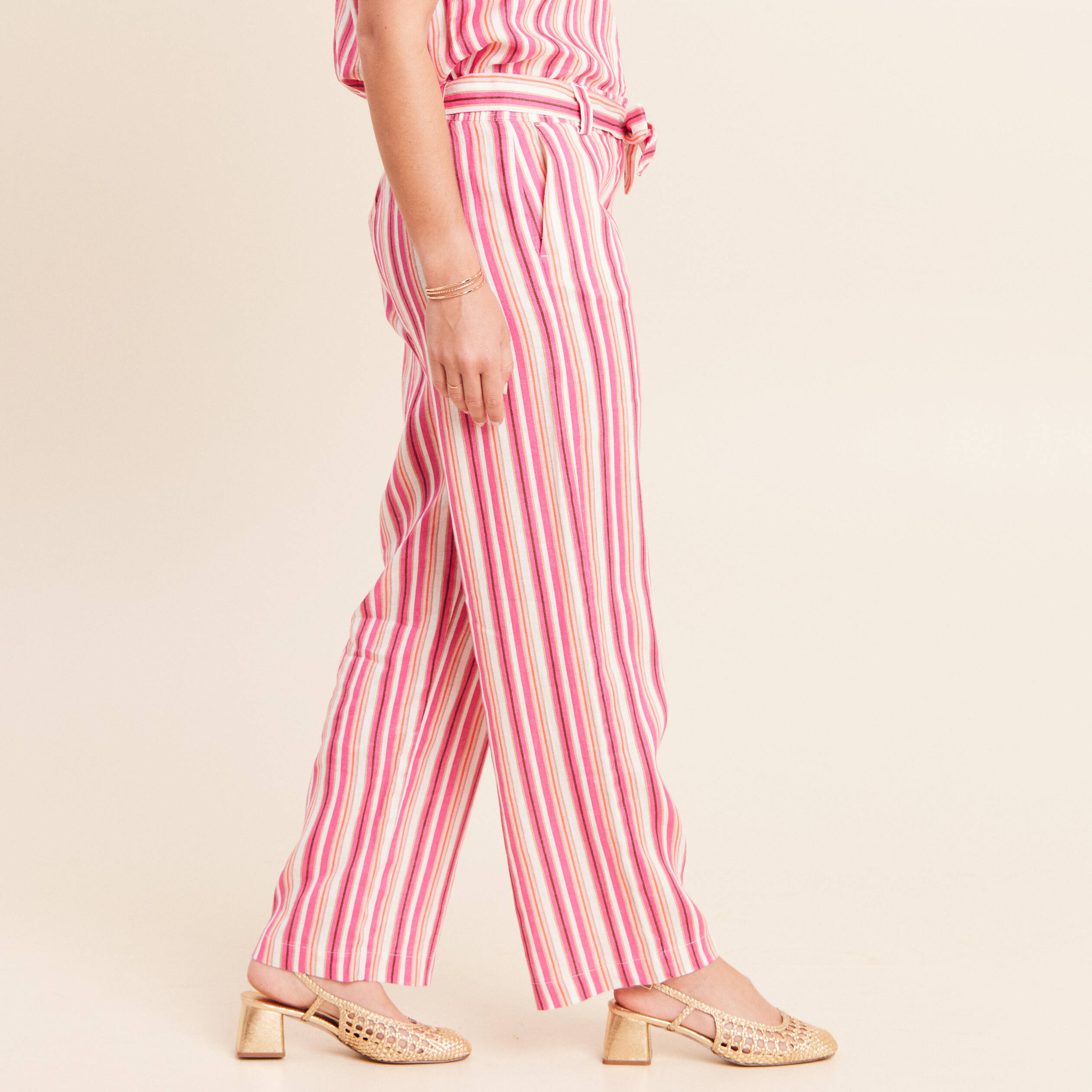 Pantalon coupe large en lin rose femme