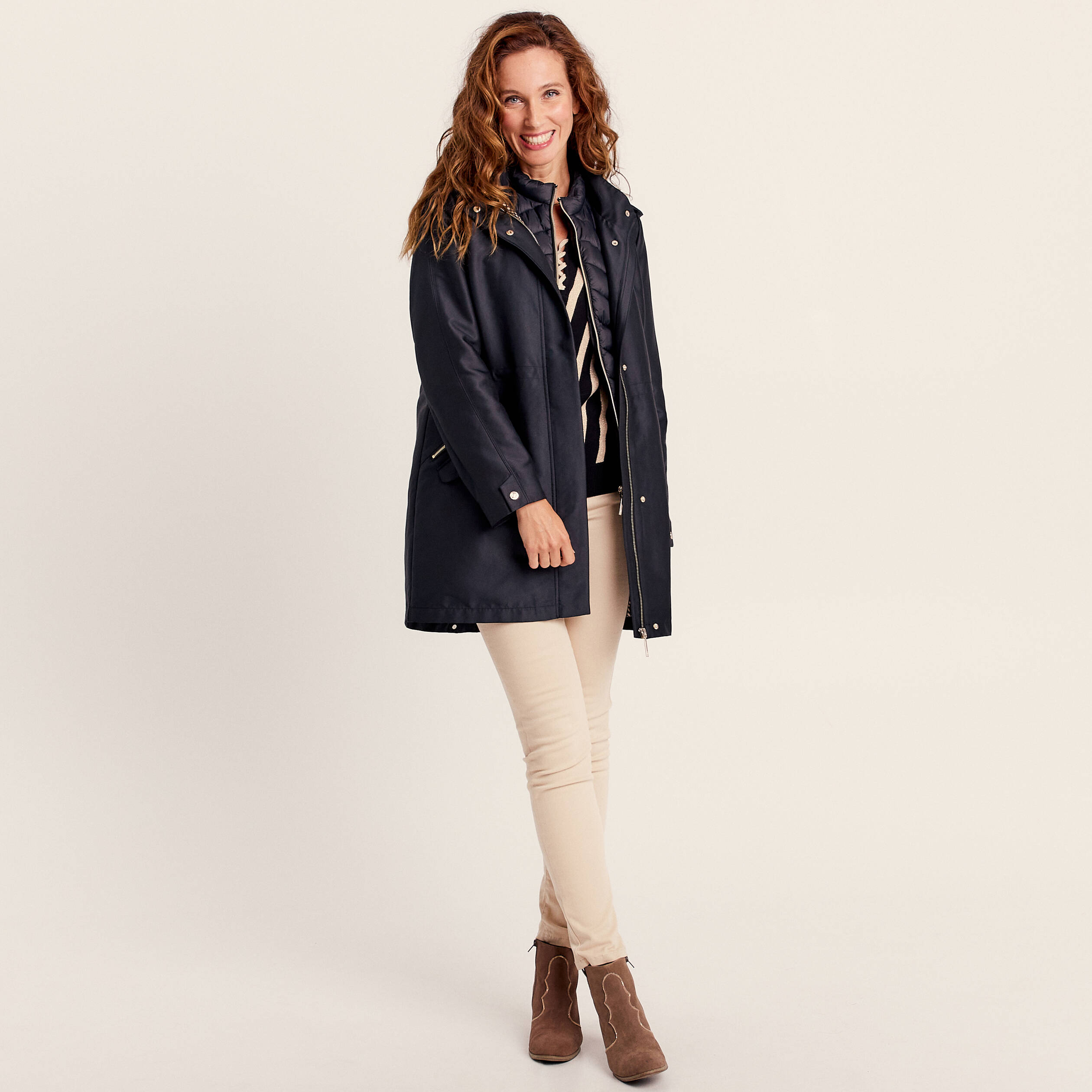 Parka 2-en-1 droite à capuche noir femme