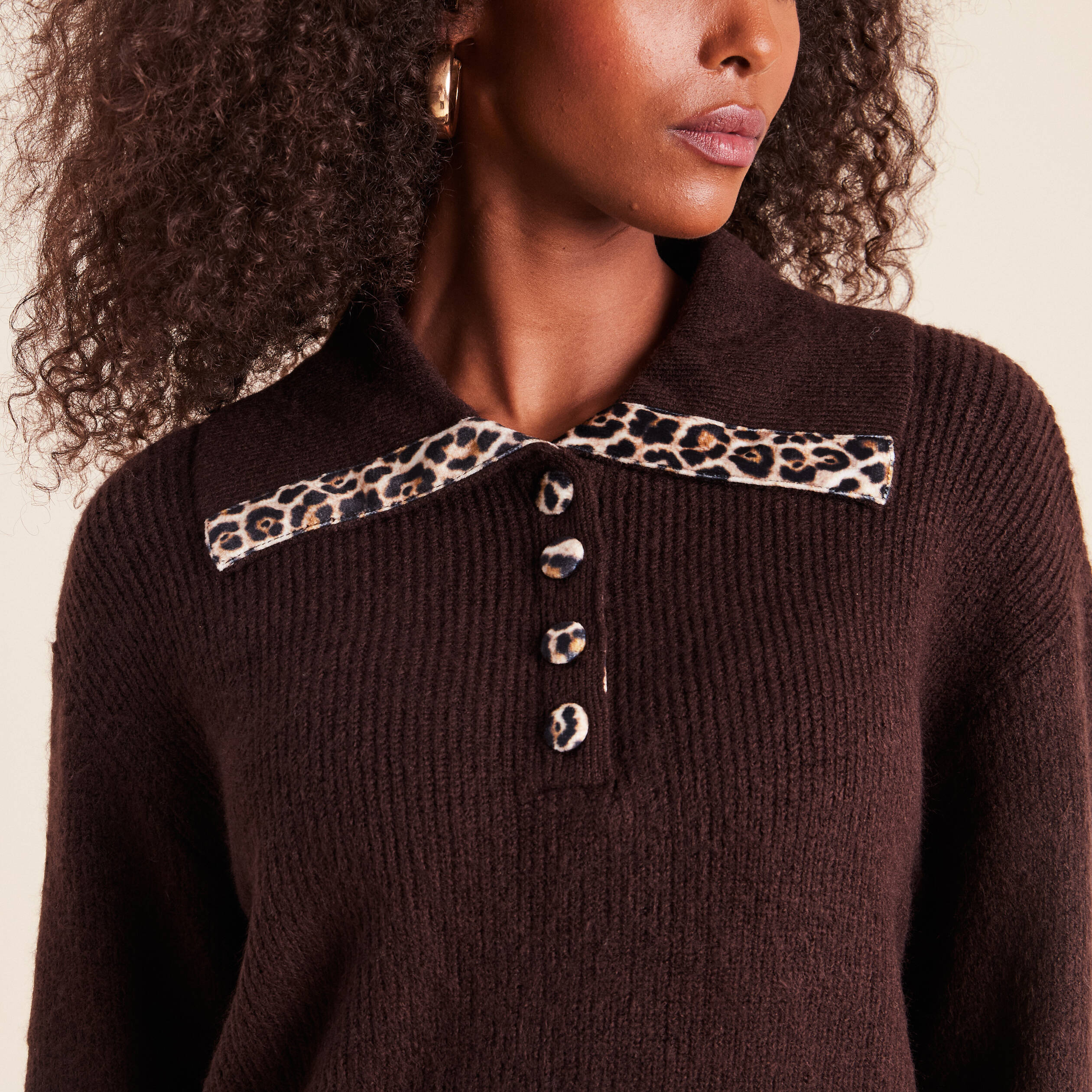 Pull droit manches longues marron fonc&eacute; femme