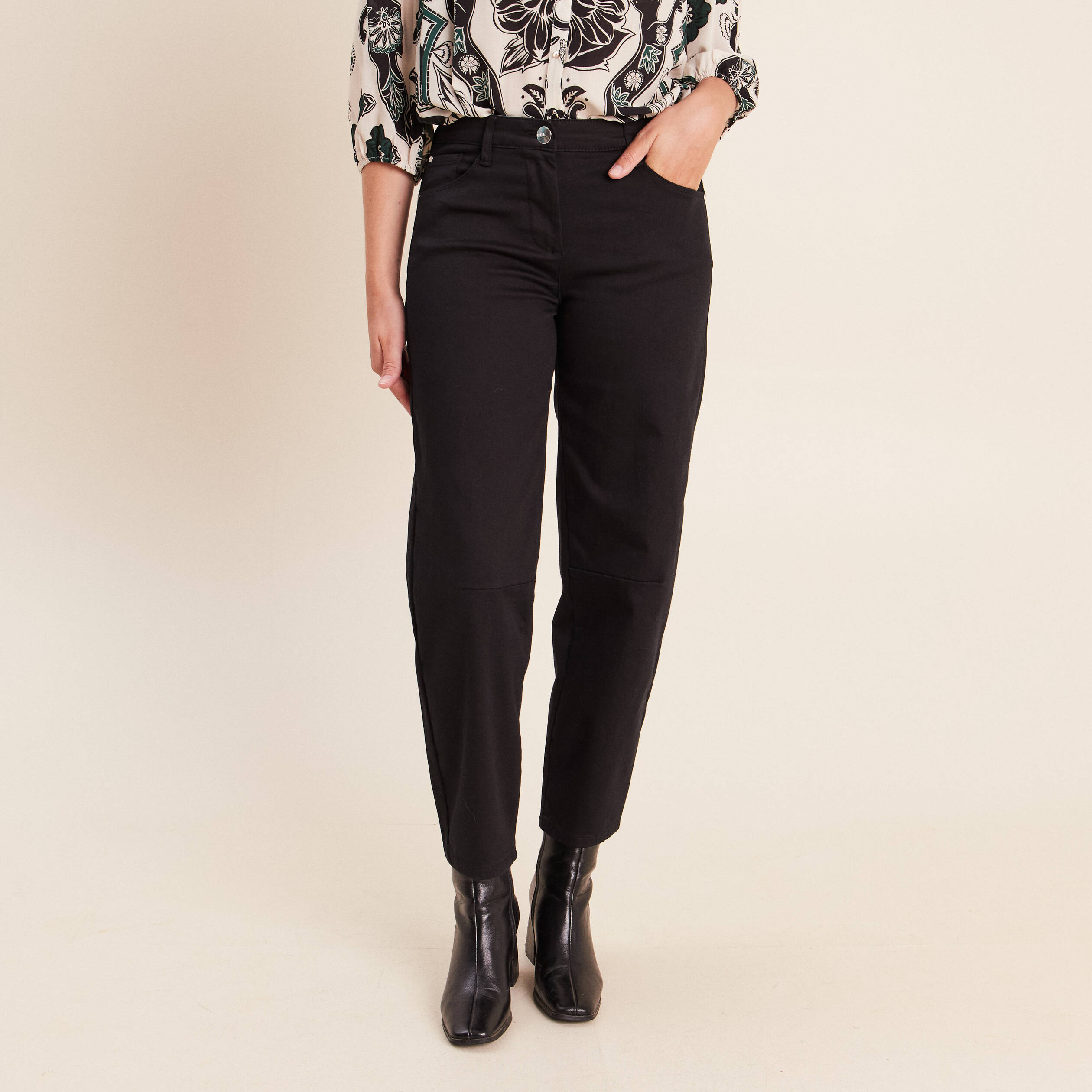 Pantalon magique coupe barrel l'Unique noir femme