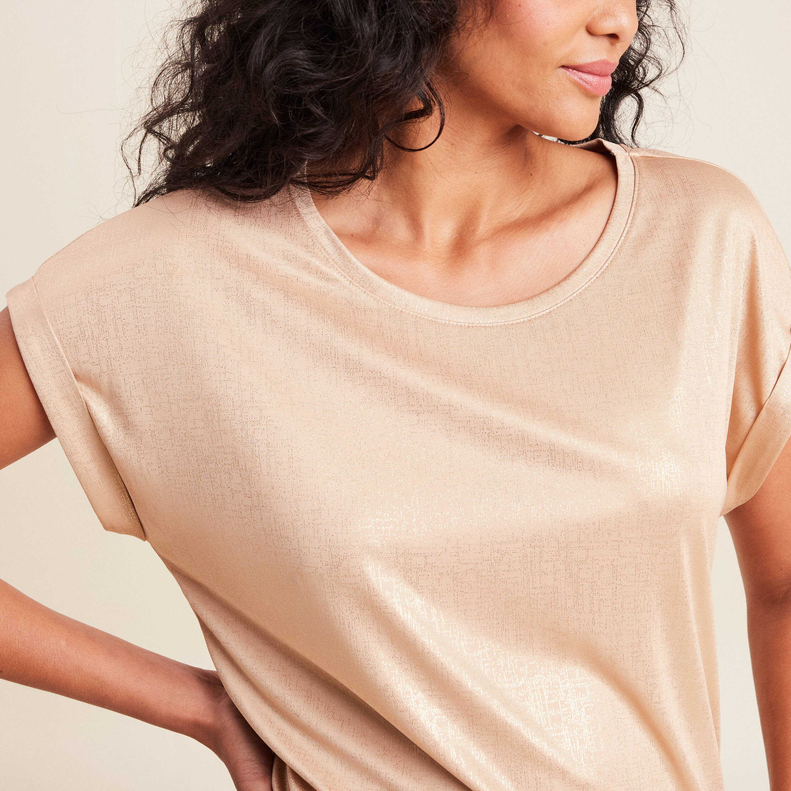 T-shirt manches courtes couleur or femme