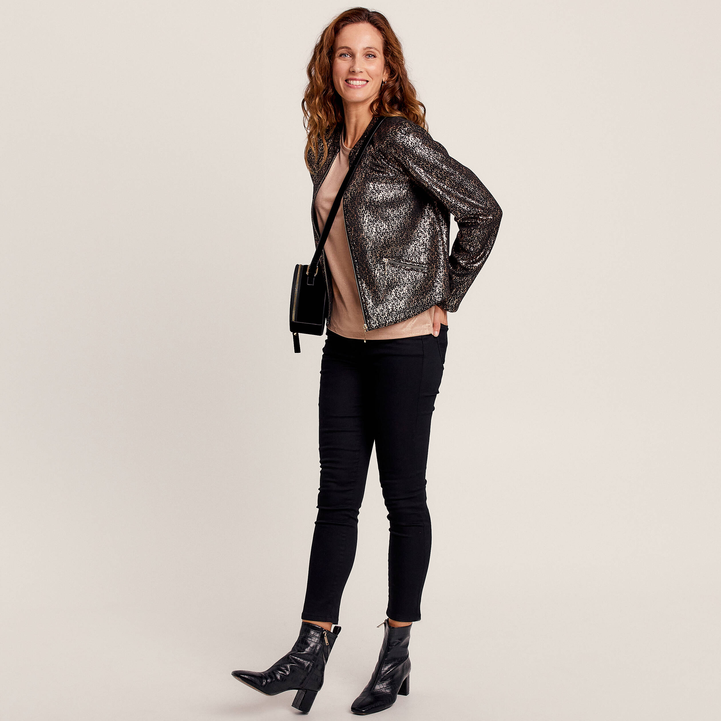 veste ajustee zippee noir femme Veste ajustée zippée noir femme