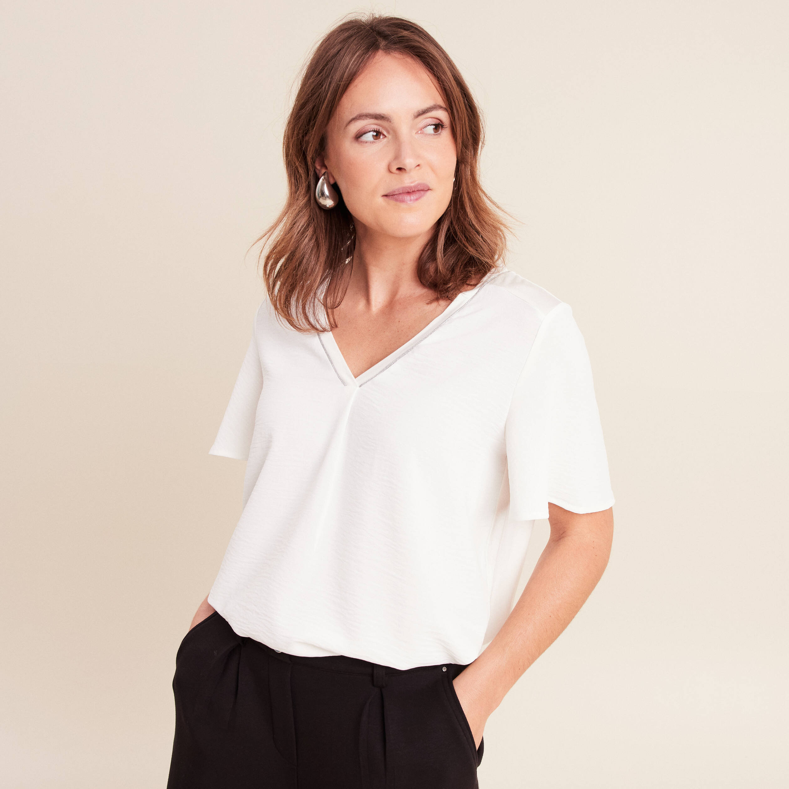 T-shirt bi-mati&egrave;re manches courtes ecru femme