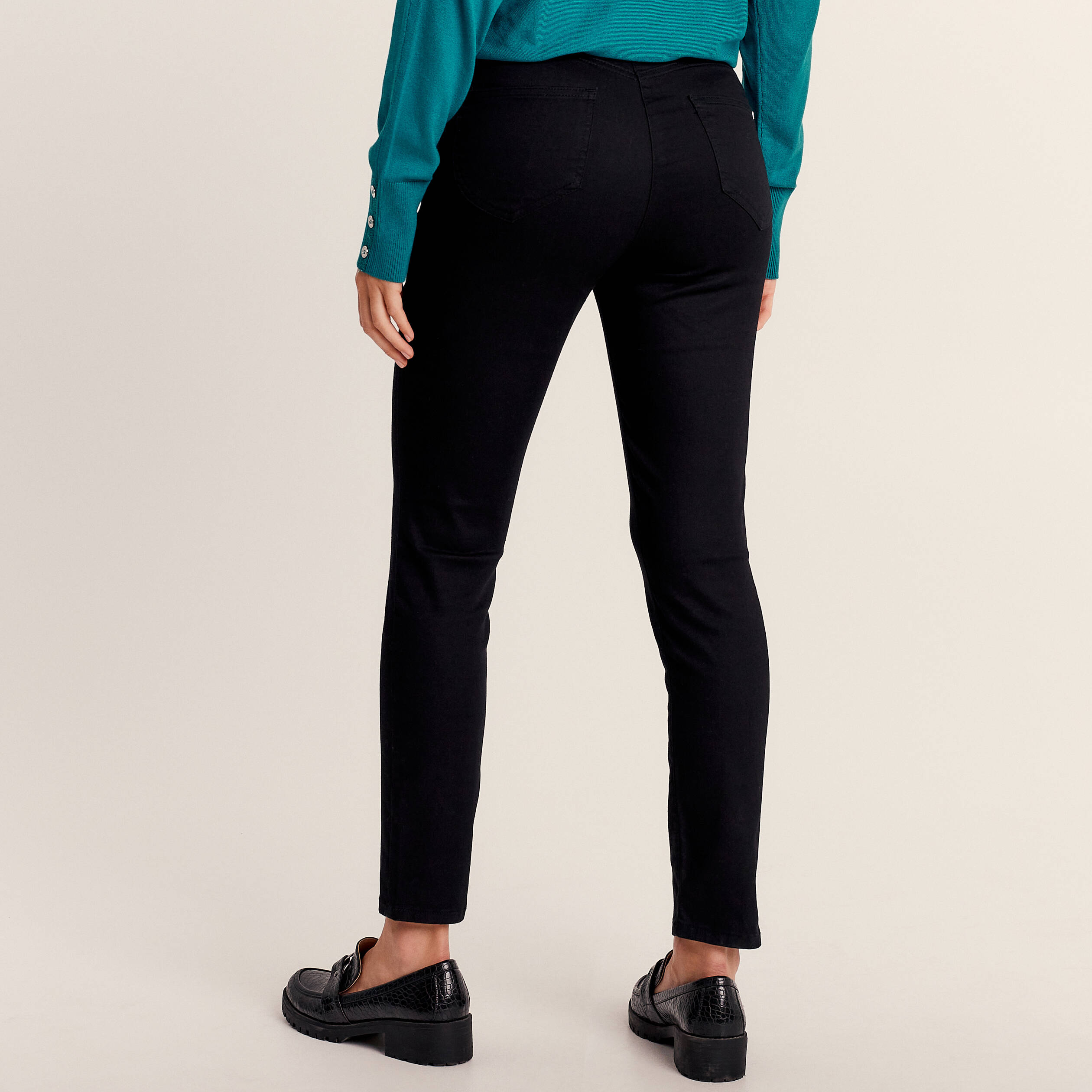 pantalon leger taille standard 78eme noir femme Pantalon léger taille standard 7/8ème noir femme