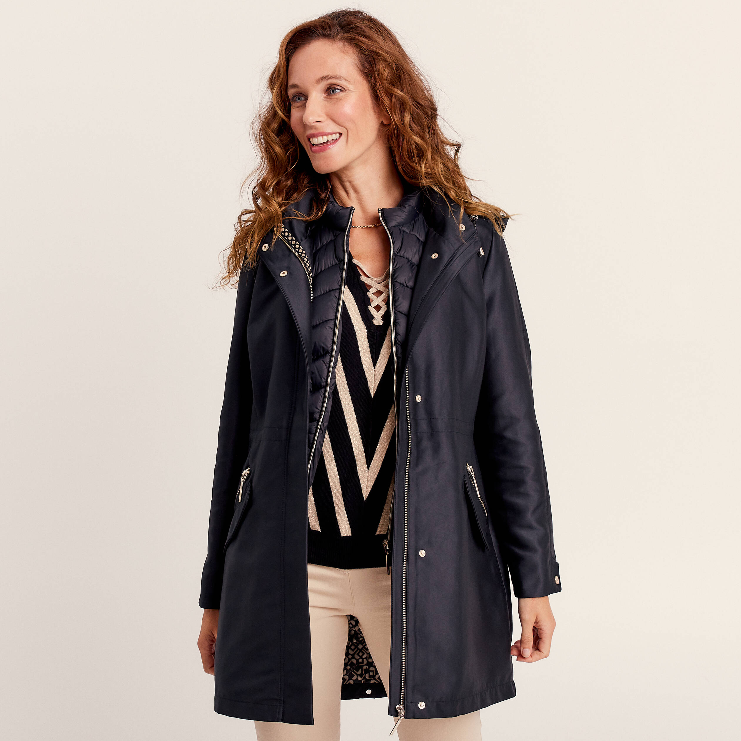 Parka 2-en-1 droite à capuche noir femme