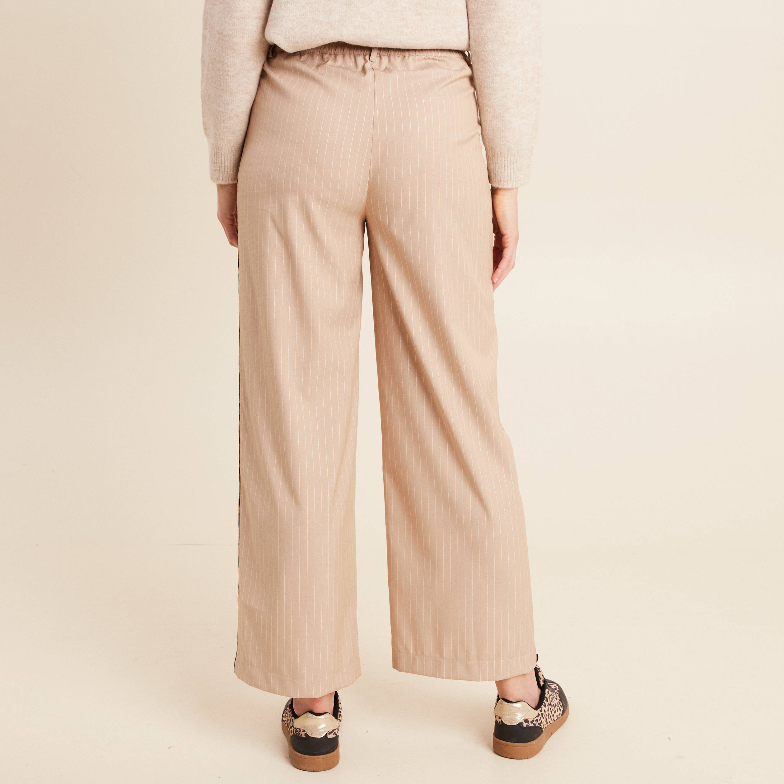 Pantalon Long Tail Femme Beige Taille 10 – Mulligan – Poches, Stretch, Enfilage Facile