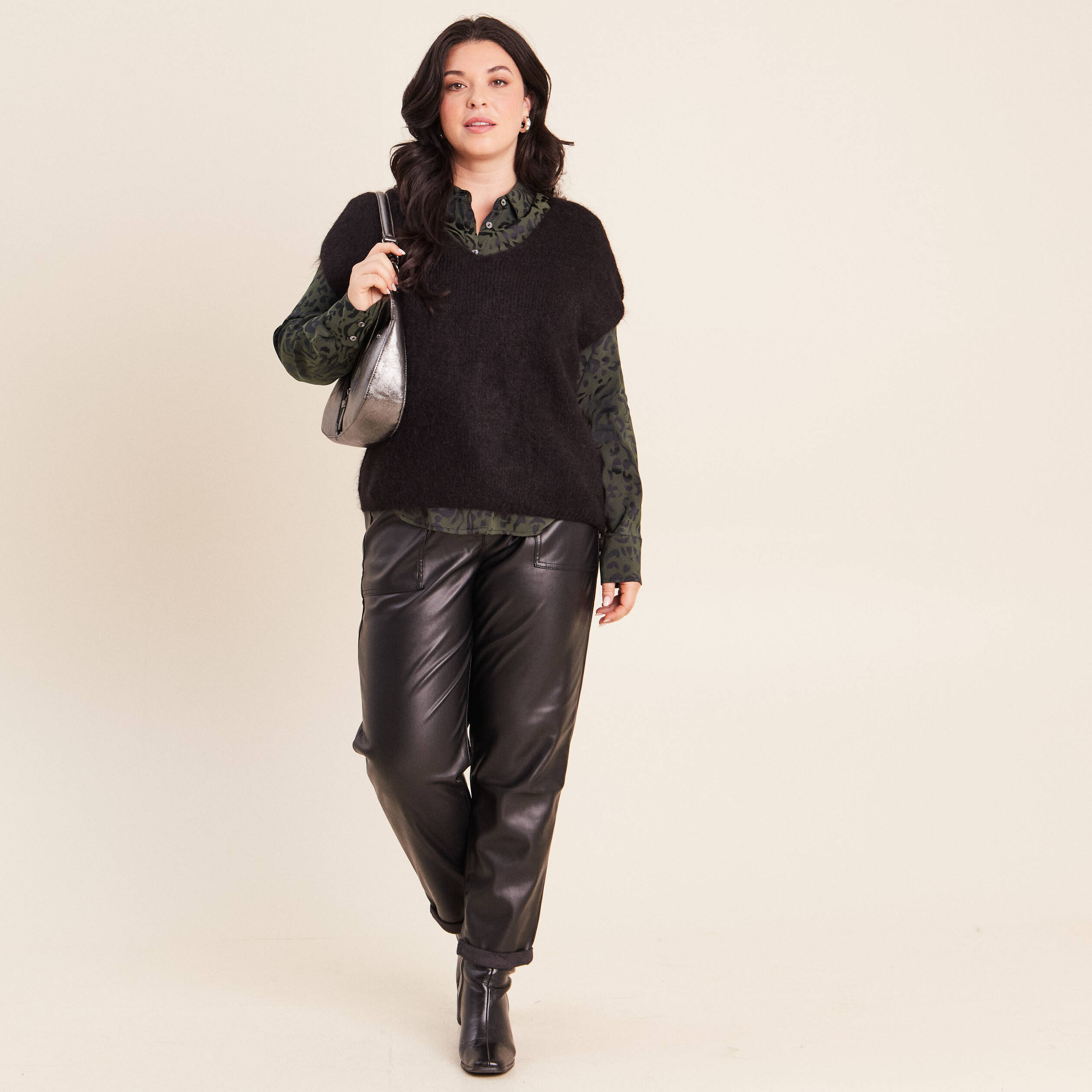 Pull sans manches noir femme
