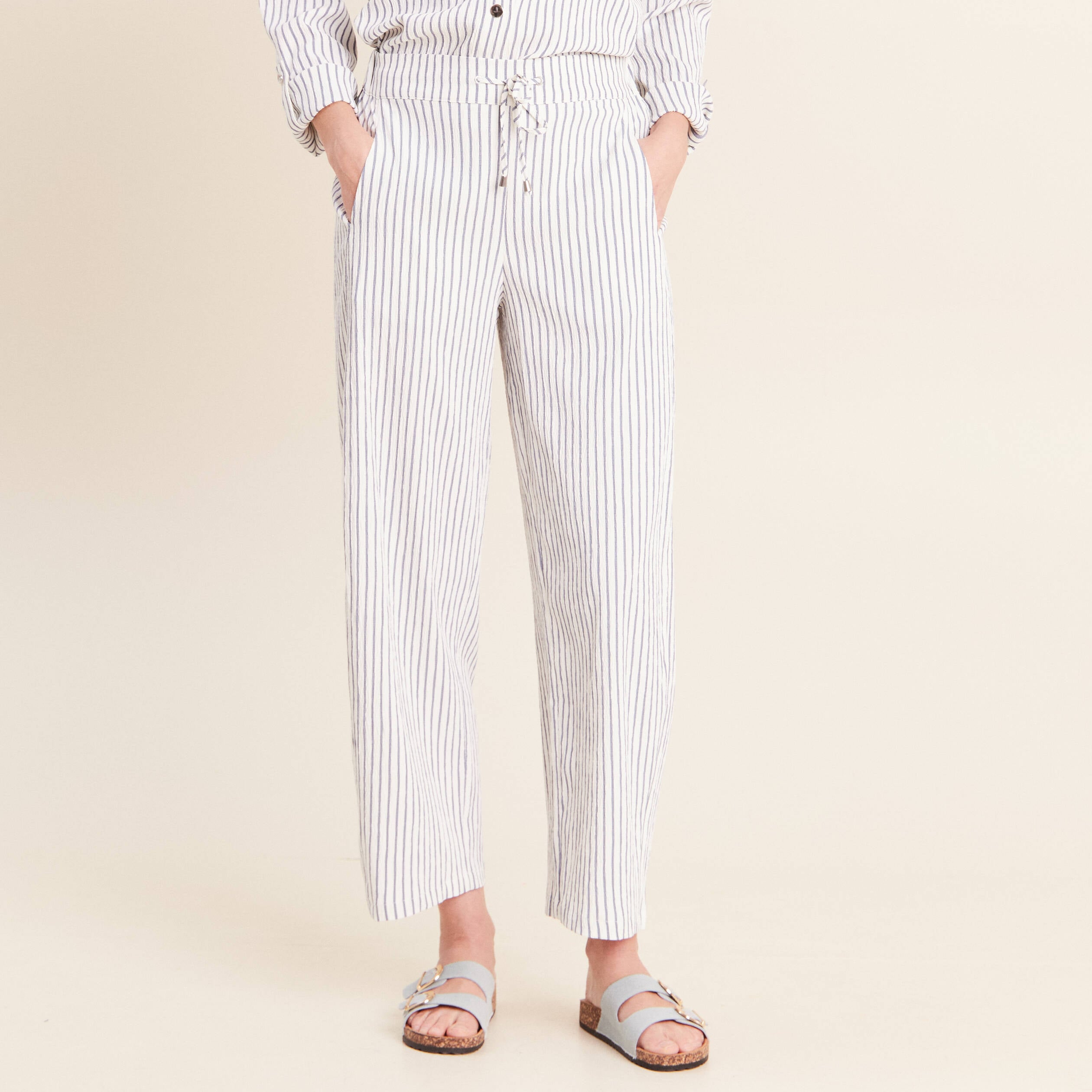 Pantalon fluide coupe barrel bleu femme