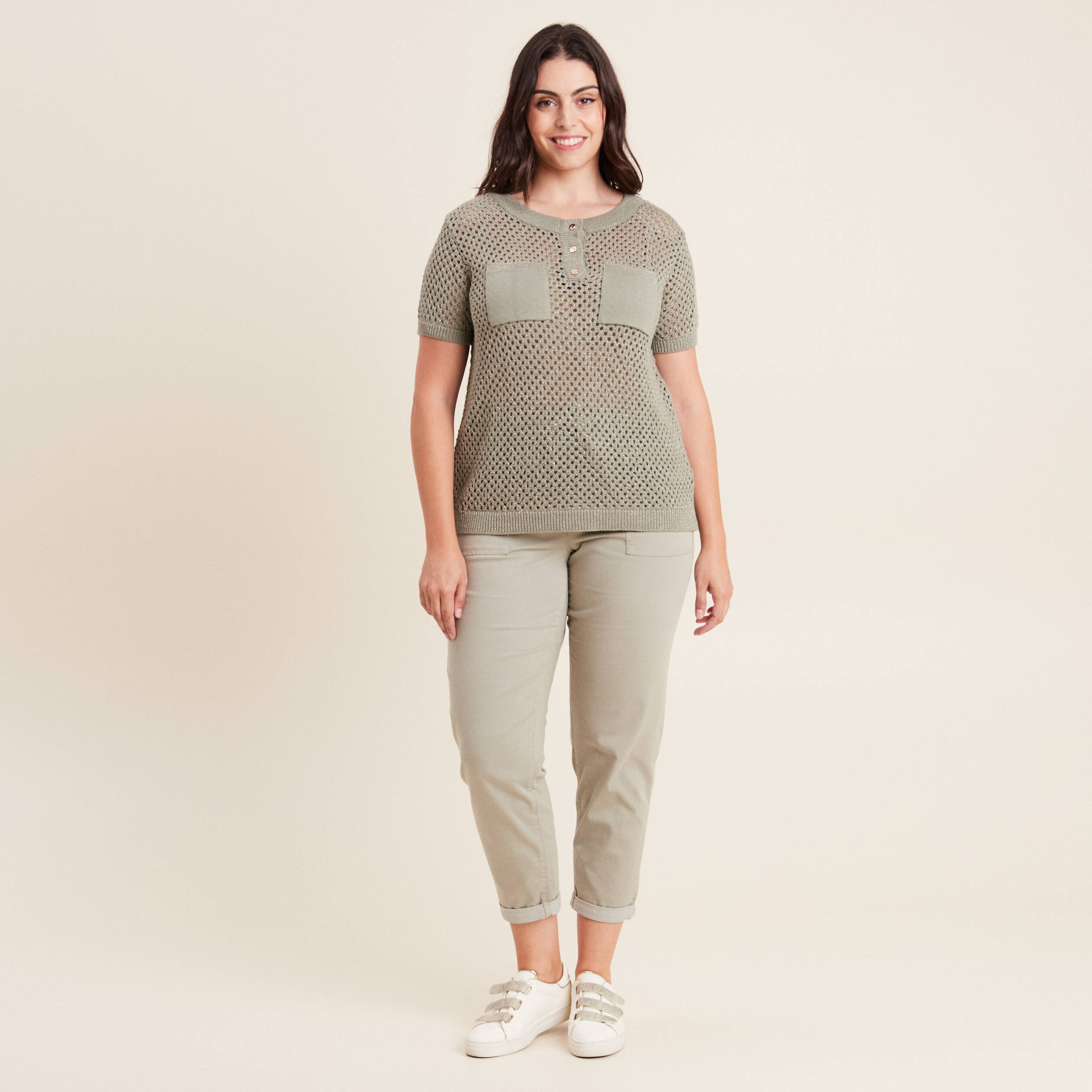 Pull manches courtes ajouré vert clair femme