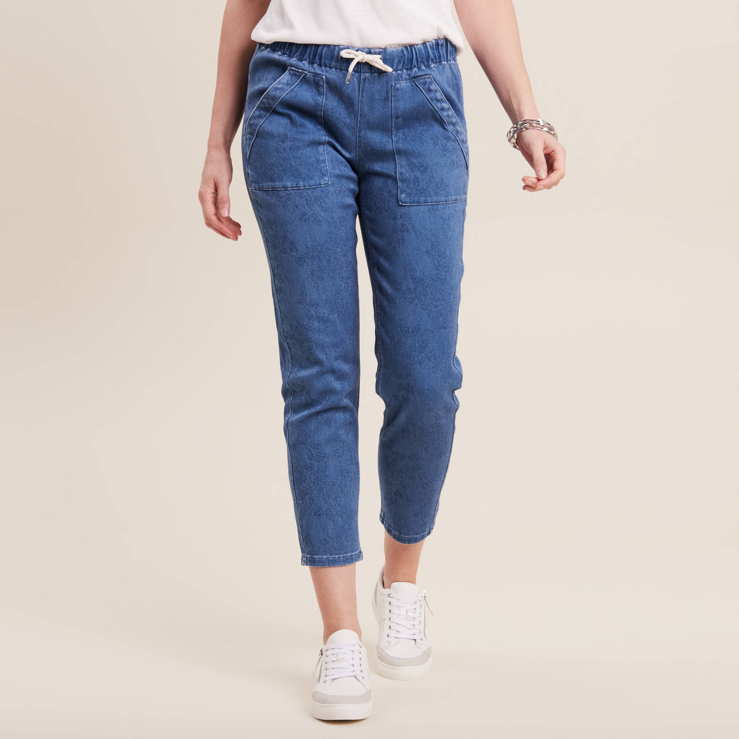 jean carotte taille elastiquee bleu ciel femme Jean carotte taille élastiquée bleu ciel femme