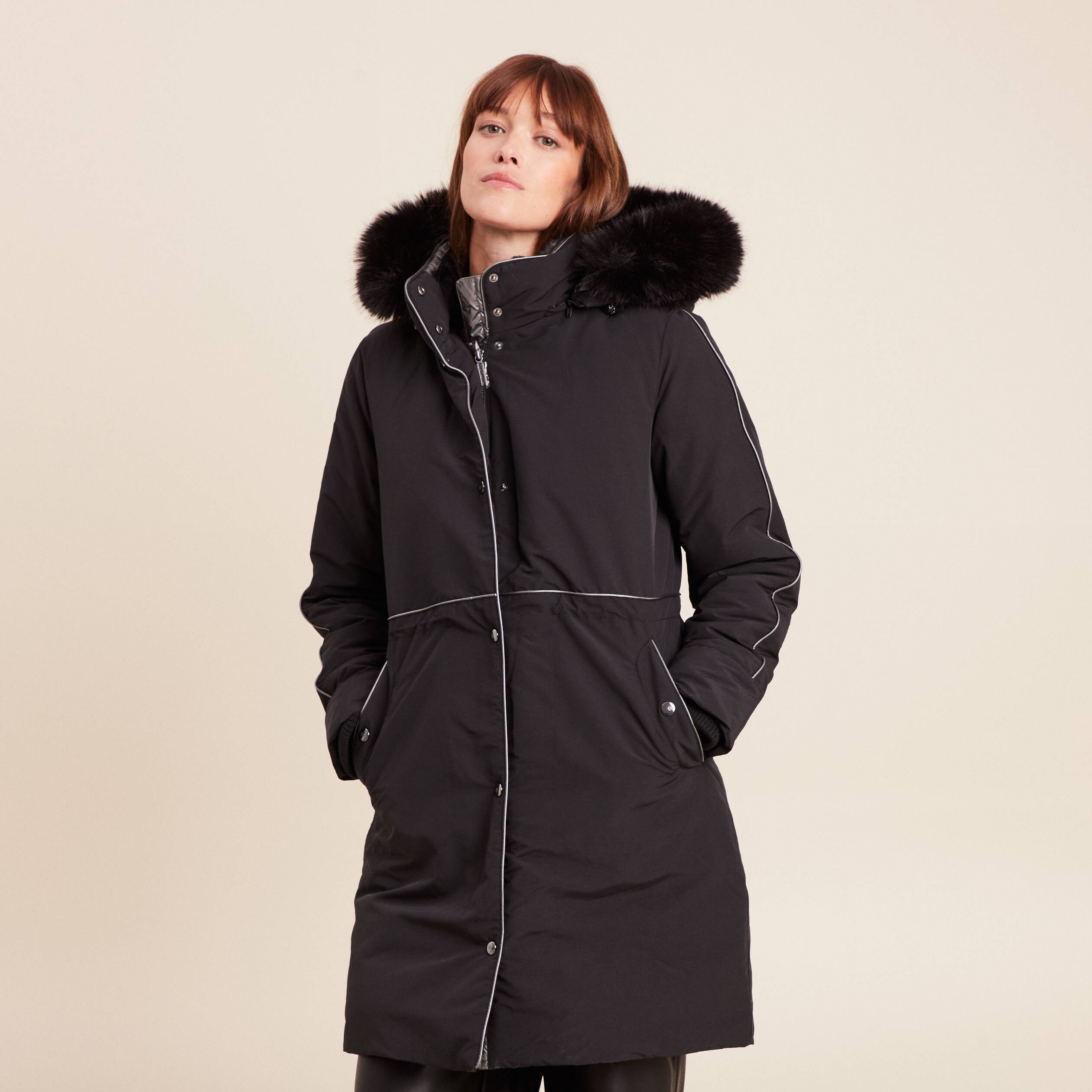 Parka d&eacute;perlante &agrave; capuche noir femme
