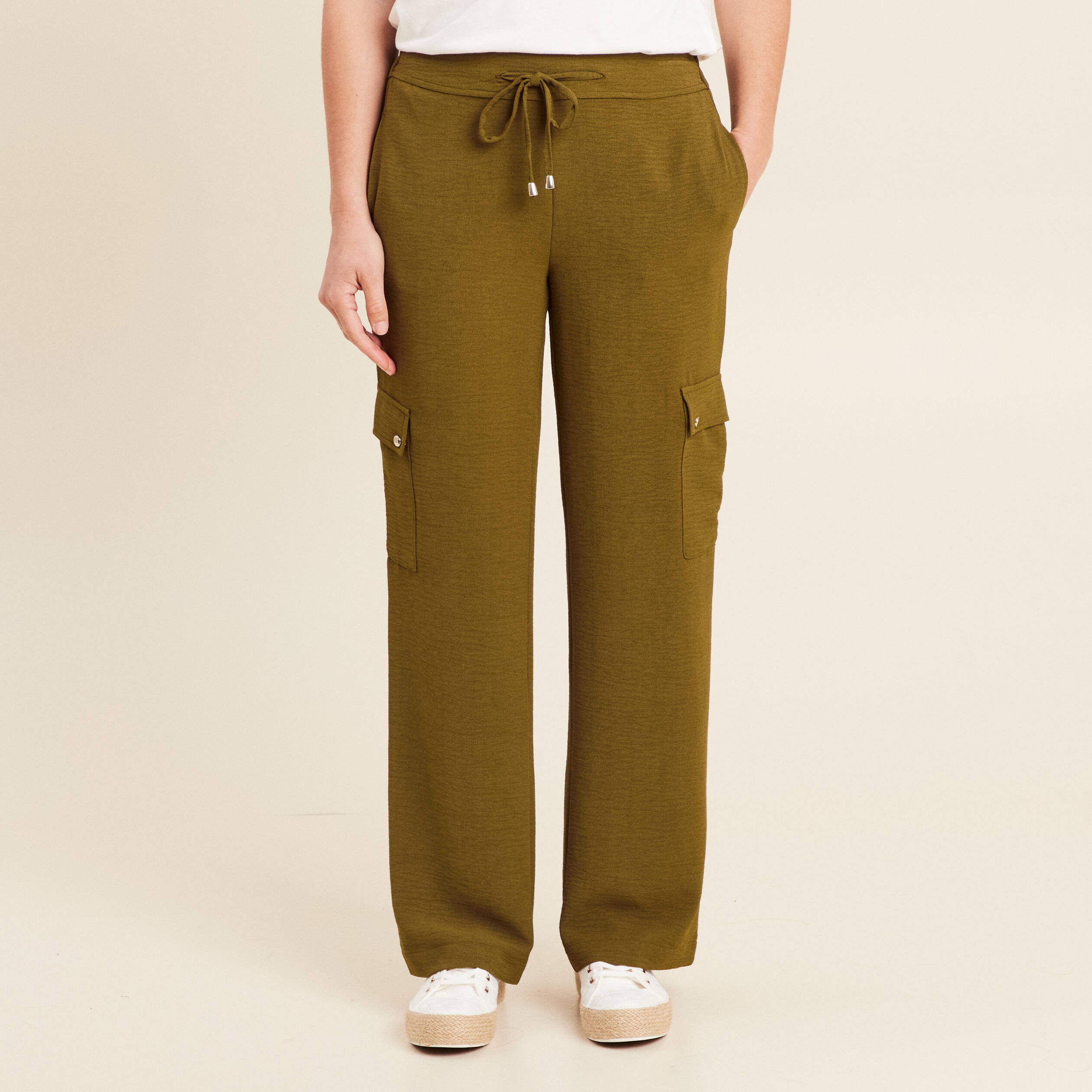 pantalon cargo lien a nouer vert olive femme Pantalon cargo lien à nouer vert olive femme