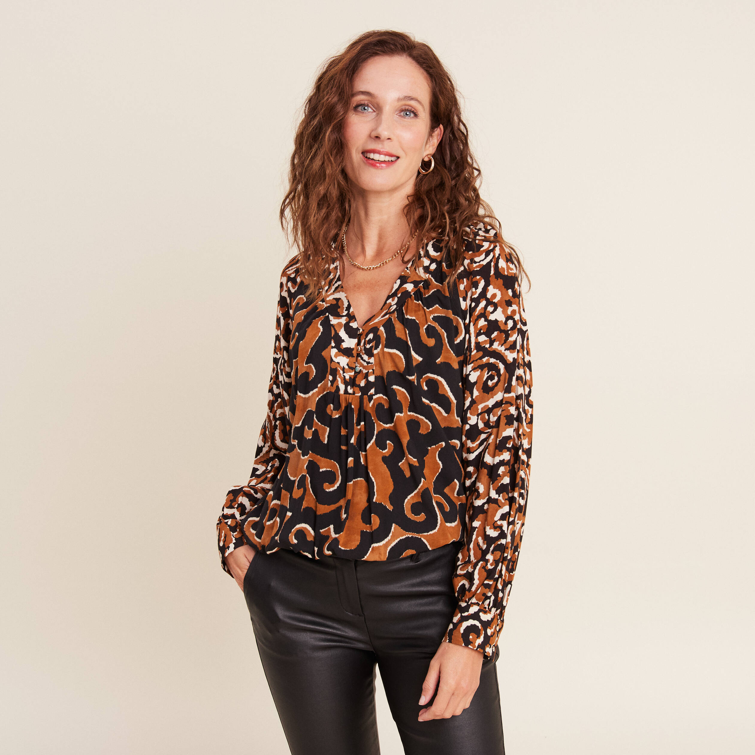 blouse manches longues noir femme Blouse manches longues noir femme