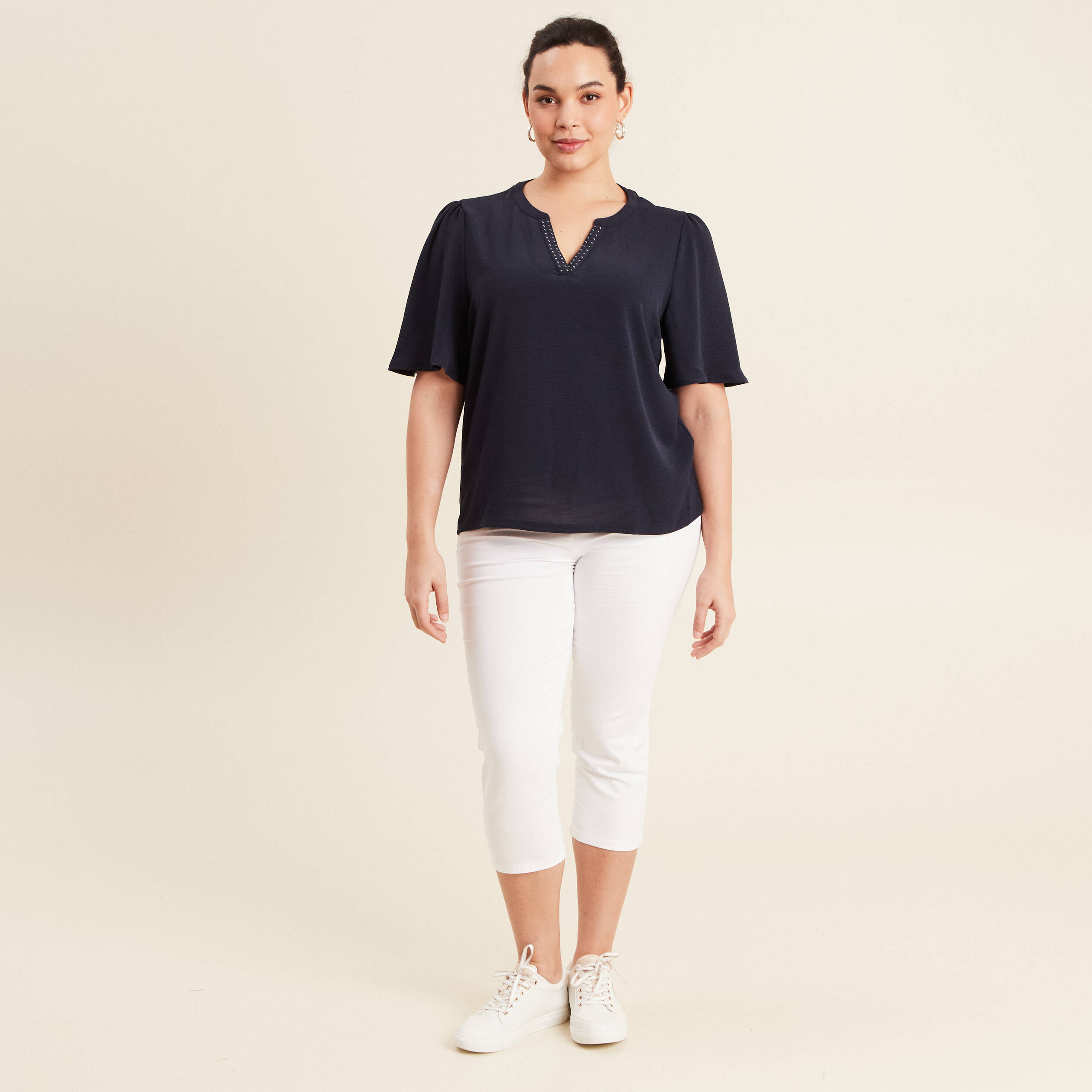 t shirt manches courtes bleu fonce femme T-shirt manches courtes bleu foncé femme