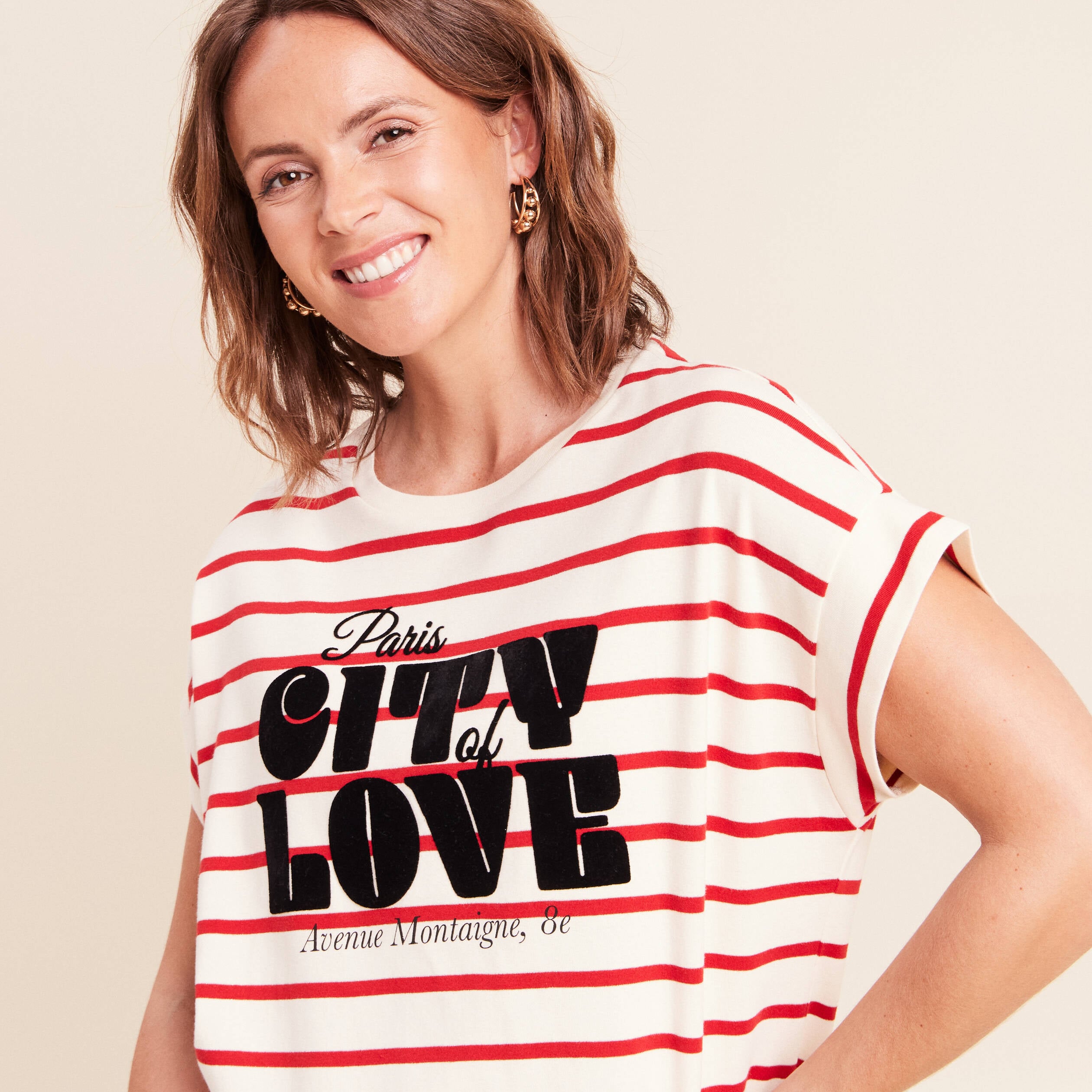 T-shirt droit col rond manches courtes rouge femme
