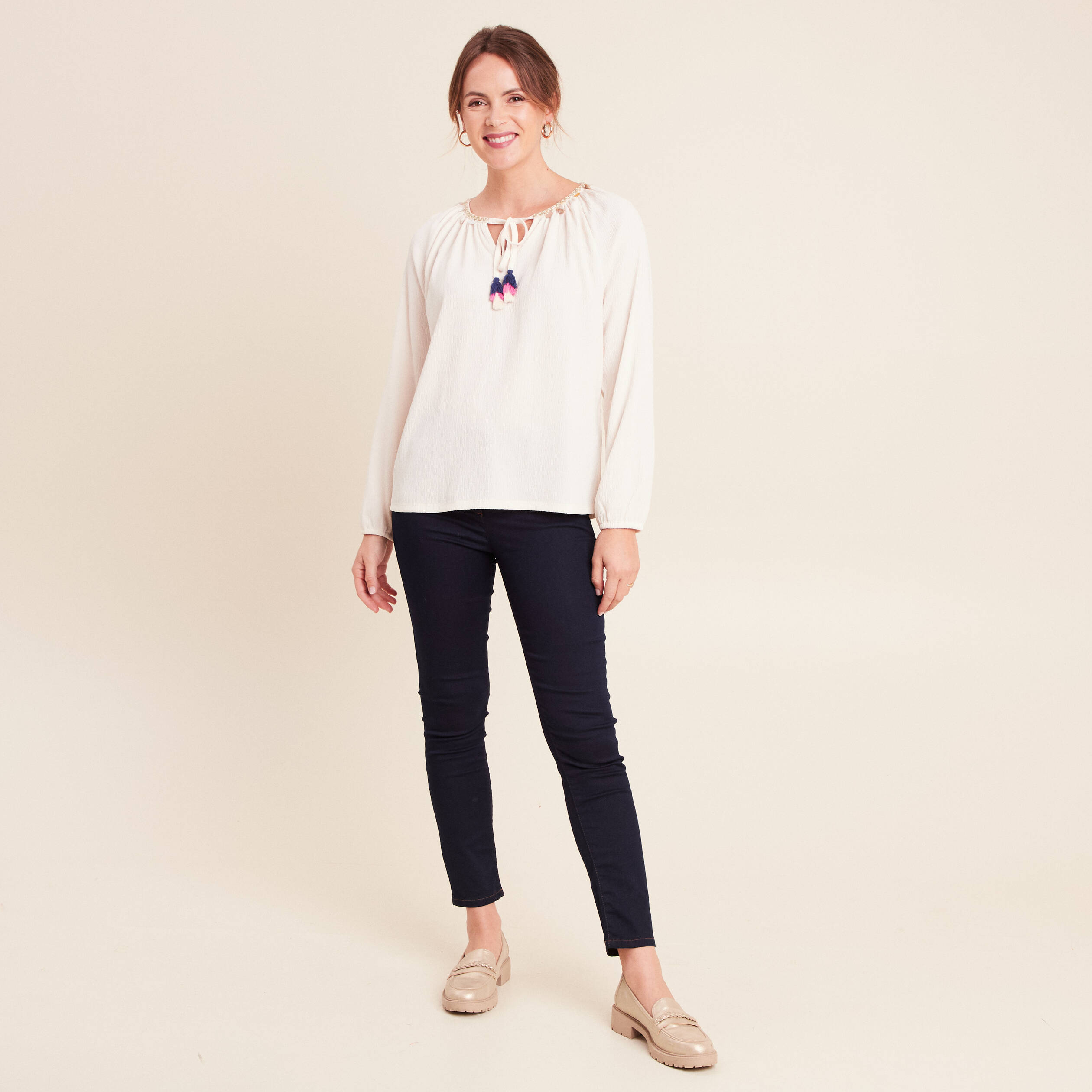 Blouse col tunisien manches longues ecru femme