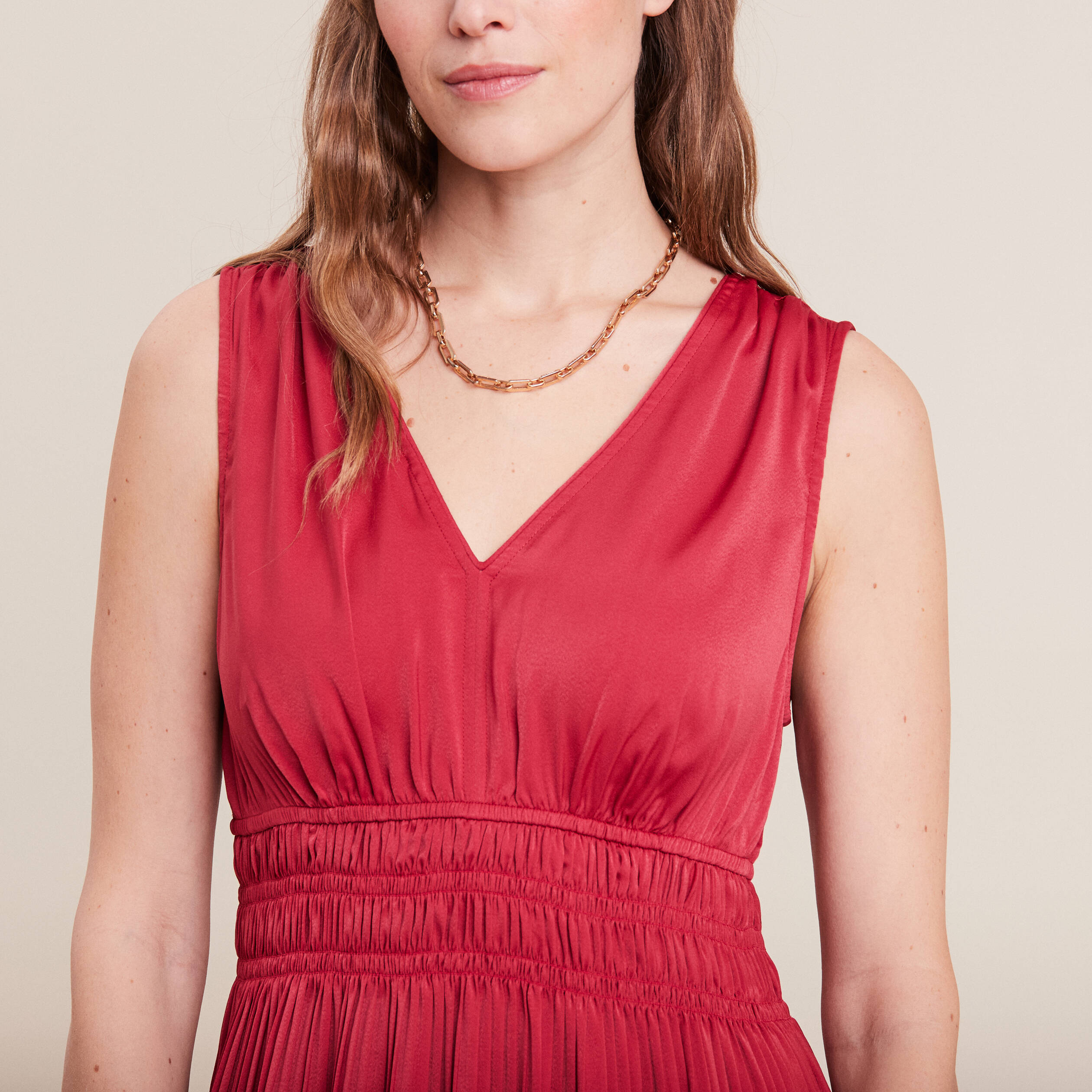 Robe longue empire satin bordeaux femme