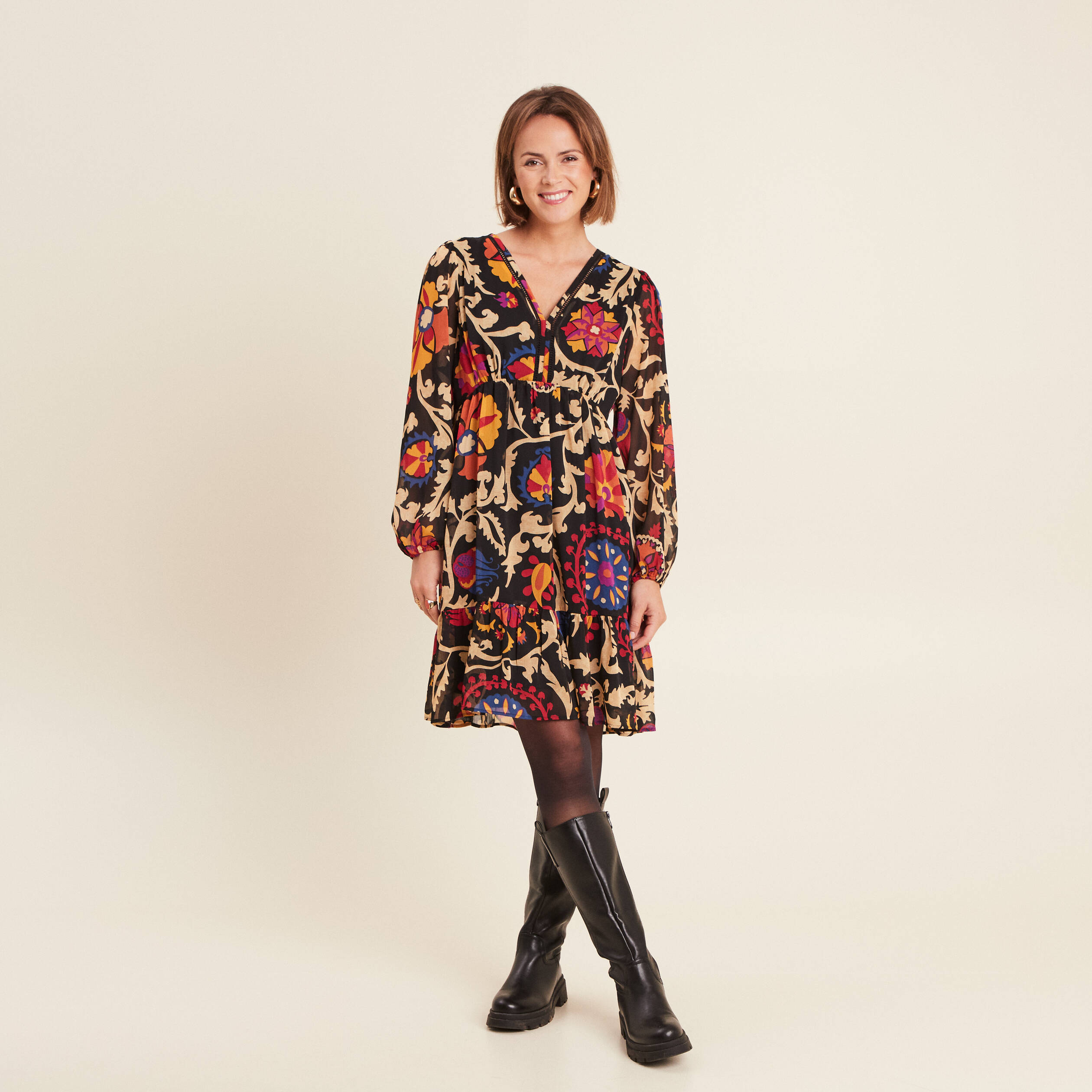 robe evasee manches longues noir femme Robe évasée manches longues noir femme