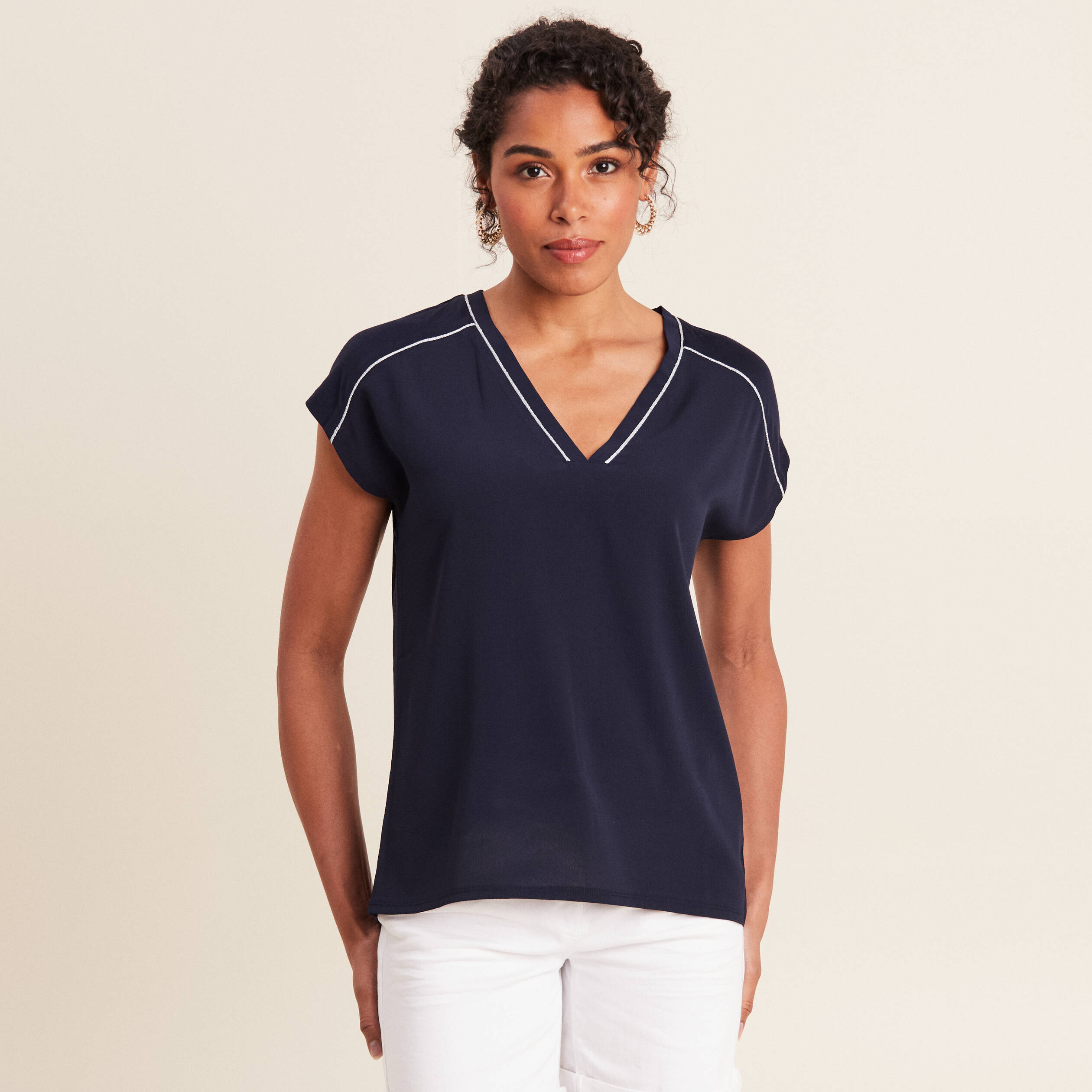 t shirt manches courtes bleu fonce femme T-shirt manches courtes bleu foncé femme