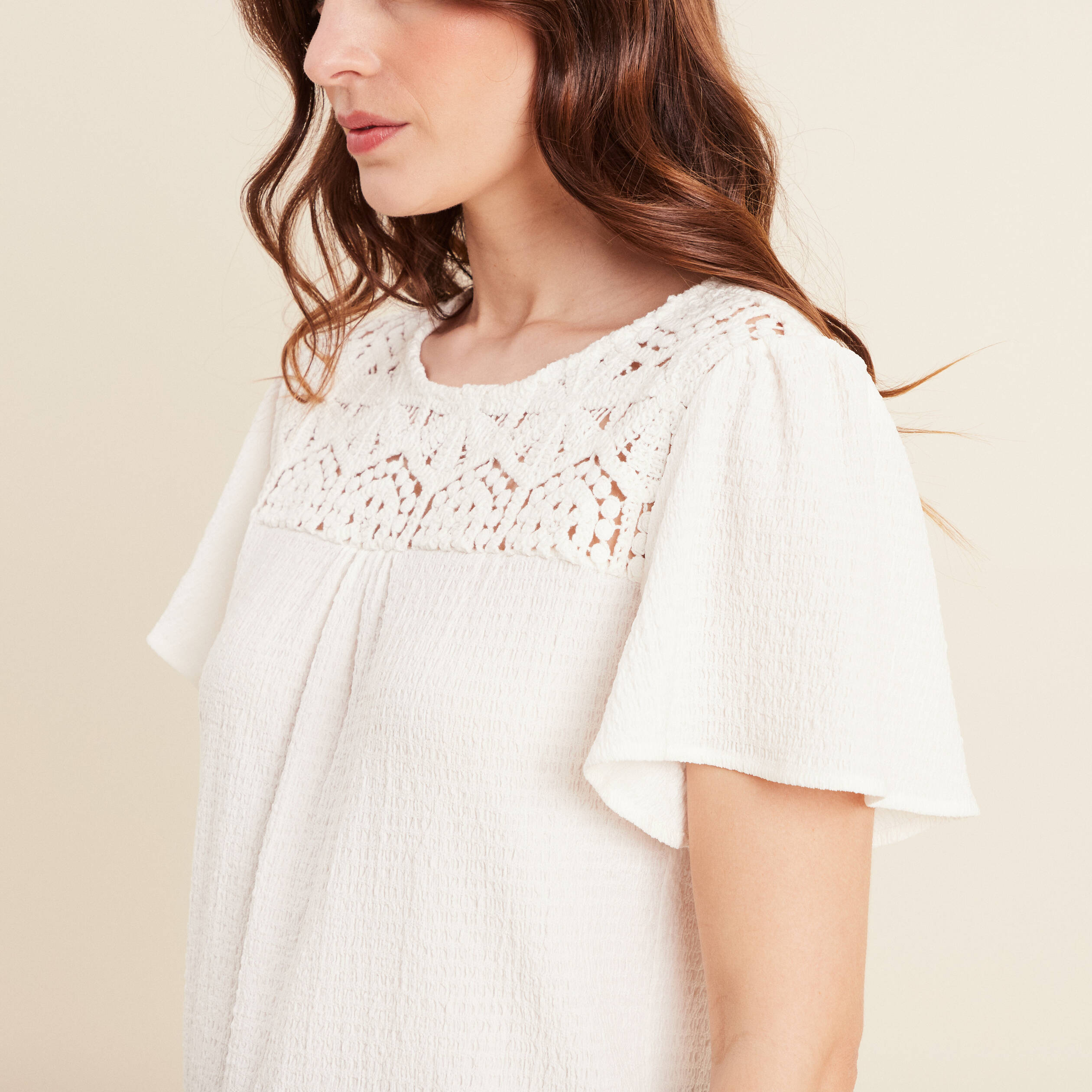 t shirt manches courtes ecru femme T-shirt manches courtes ecru femme