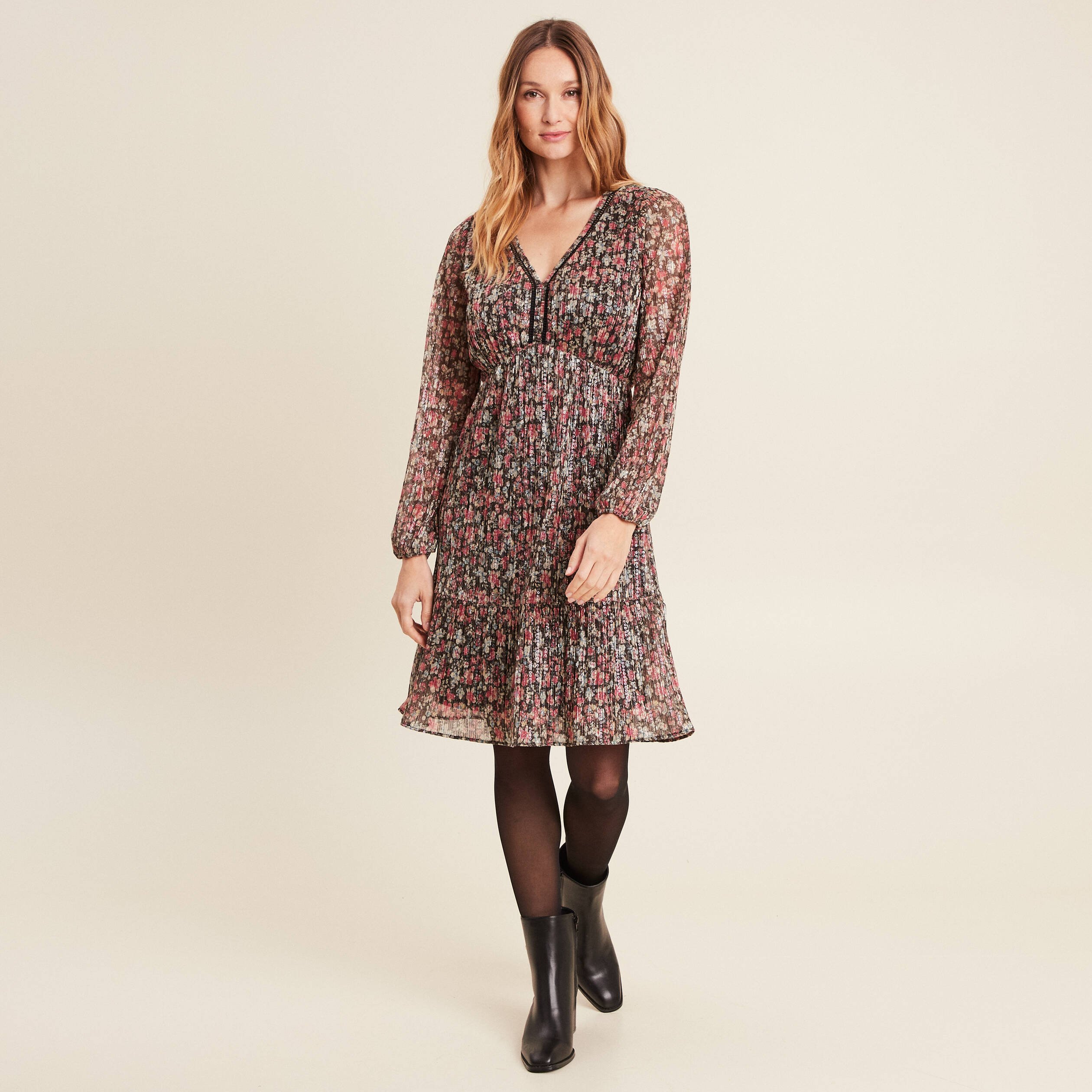 Robe fleurie à sequins évasée rose framboise femme