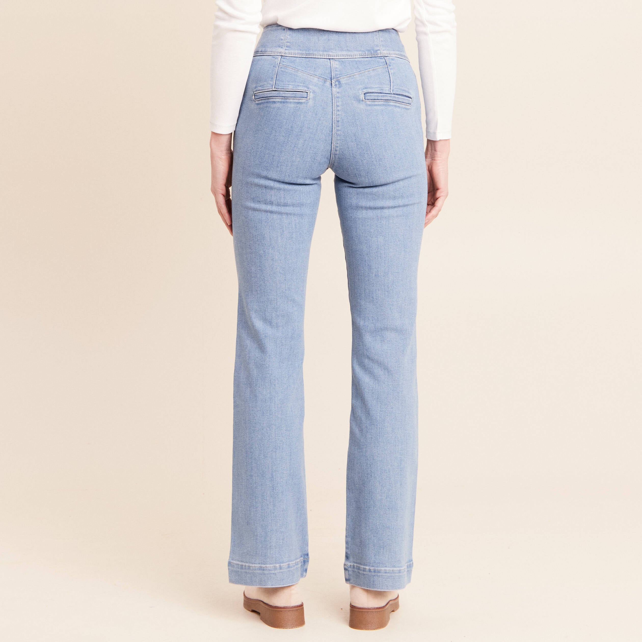 Jean coupe bootcut taille haute denim bleach femme