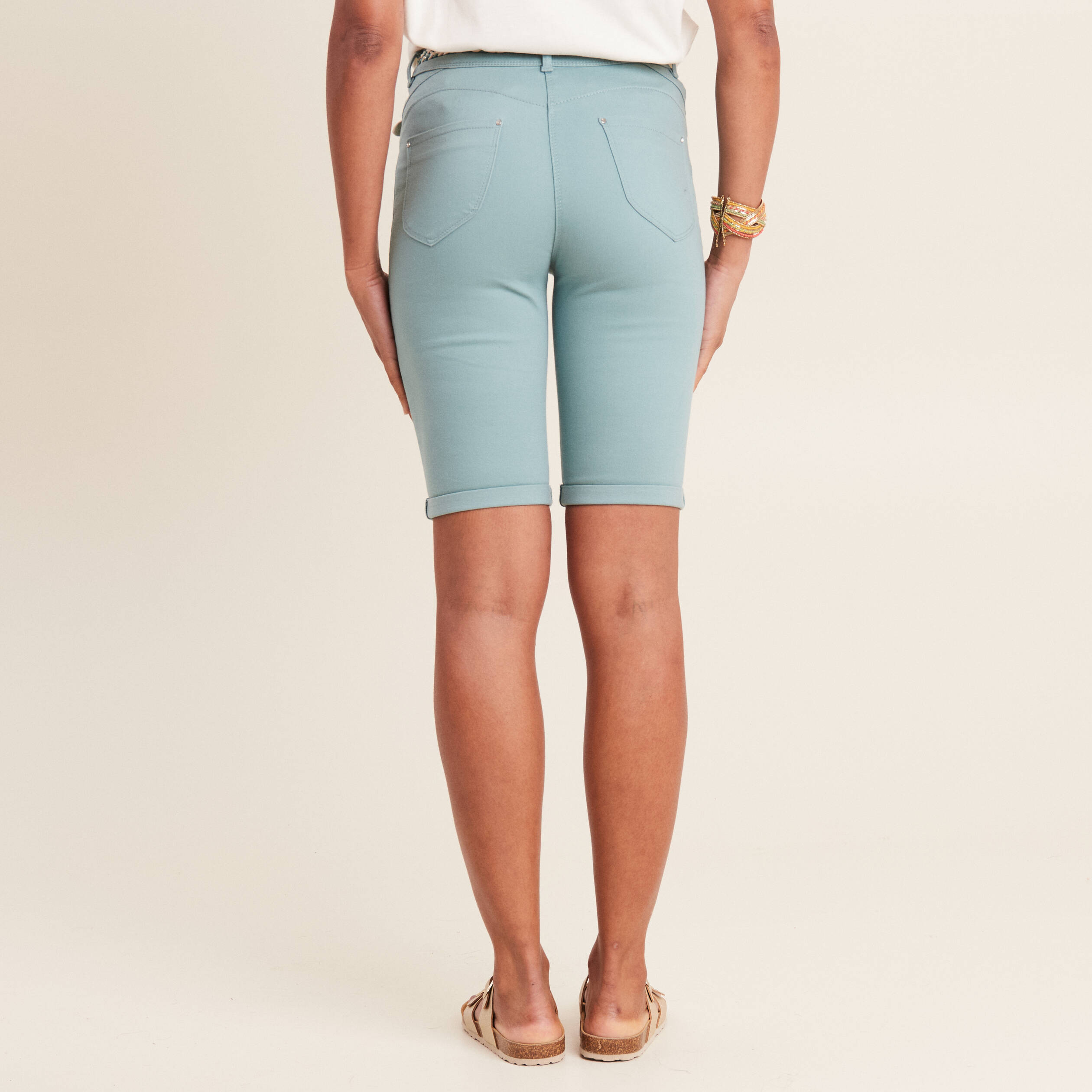 bermuda ajuste ceinture bleu canard femme Bermuda ajusté ceinturé bleu canard femme