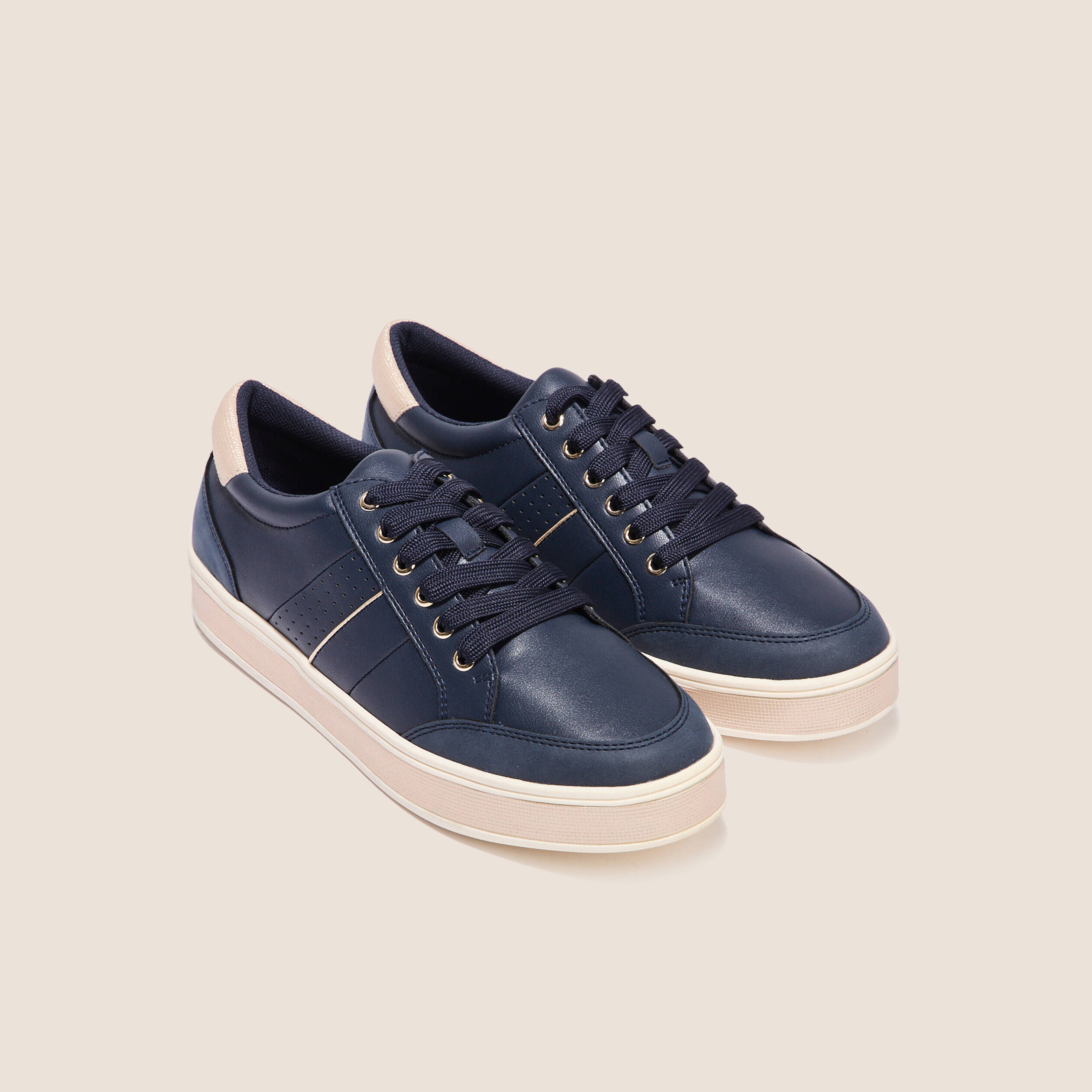 baskets a lacets bleu marine femme Baskets à lacets bleu marine femme