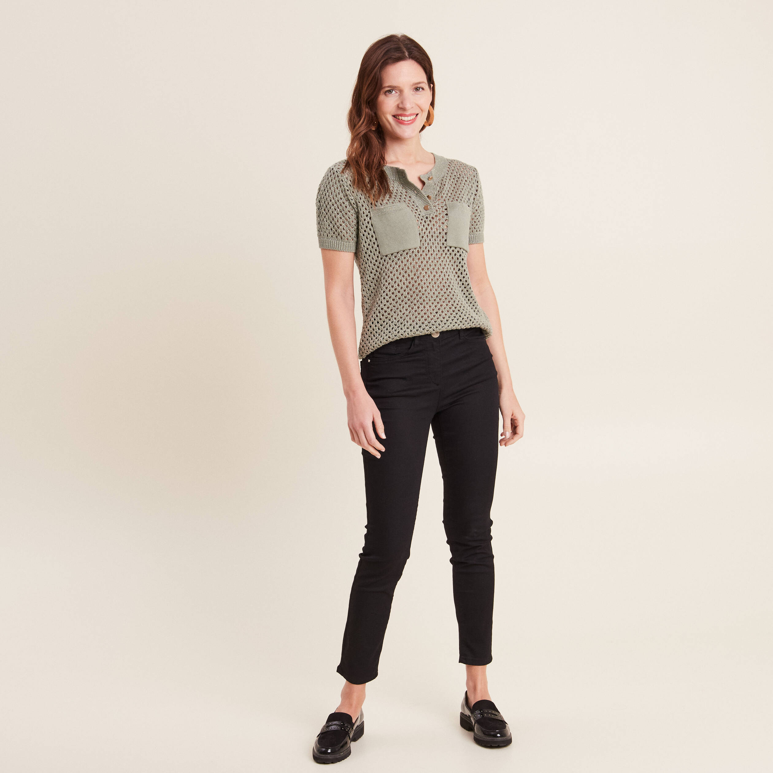 Pull manches courtes ajouré vert clair femme