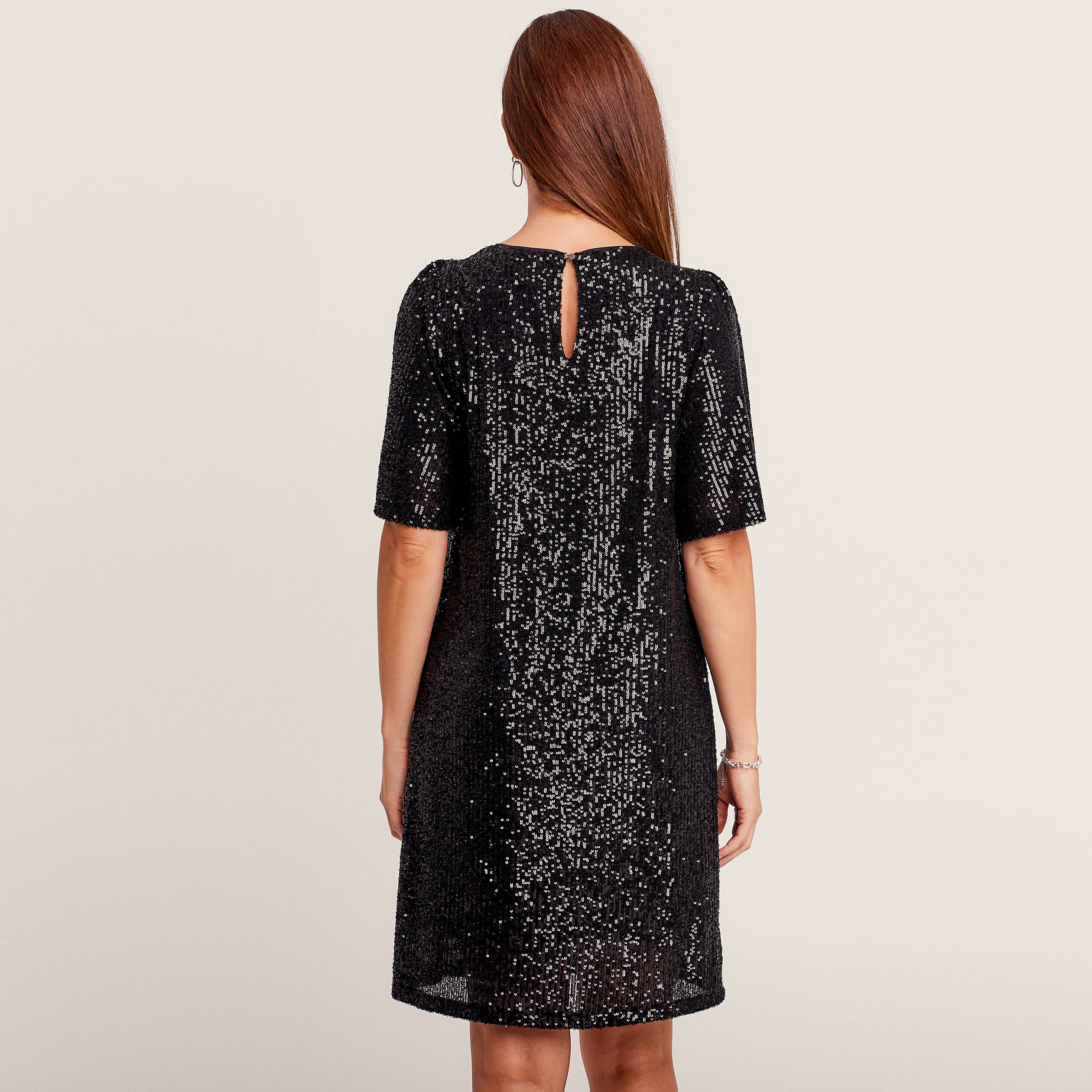 robe evasee sequins noir femme Robe évasée sequins noir femme