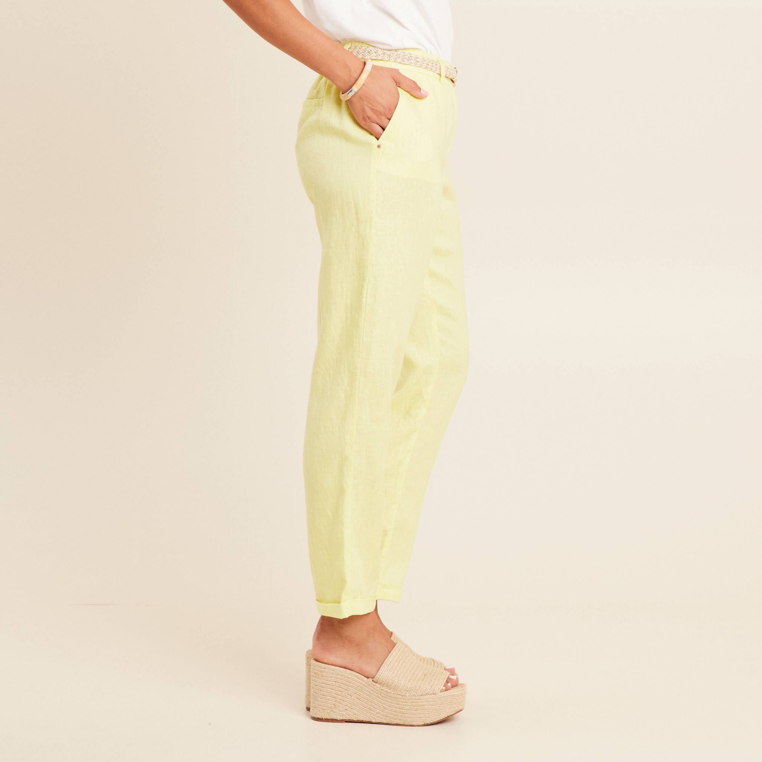 pantalon flou ceinture jaune clair femme Pantalon flou ceinturé jaune clair femme