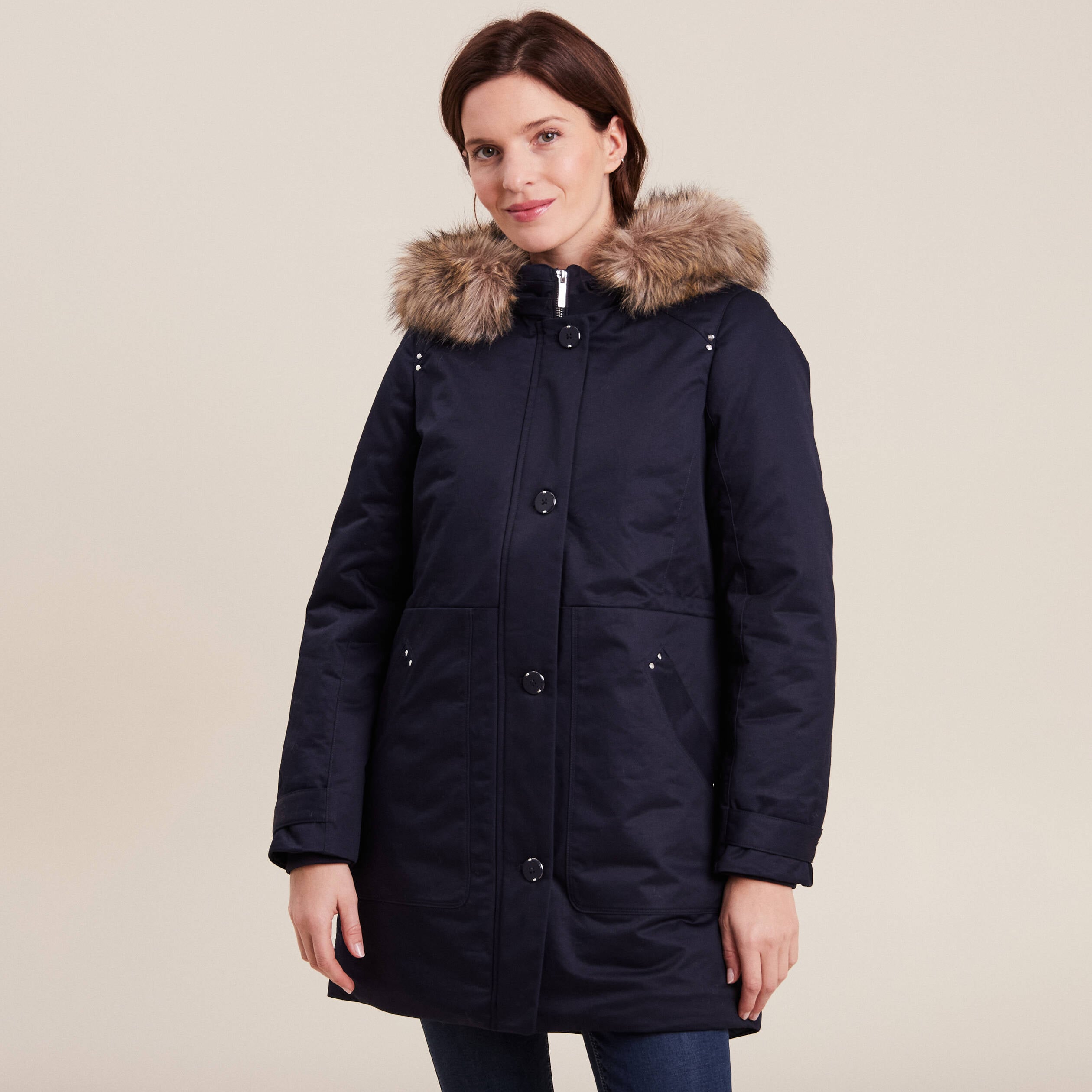 Parka cintr&eacute;e capuche fourrure bleu fonc&eacute; femme