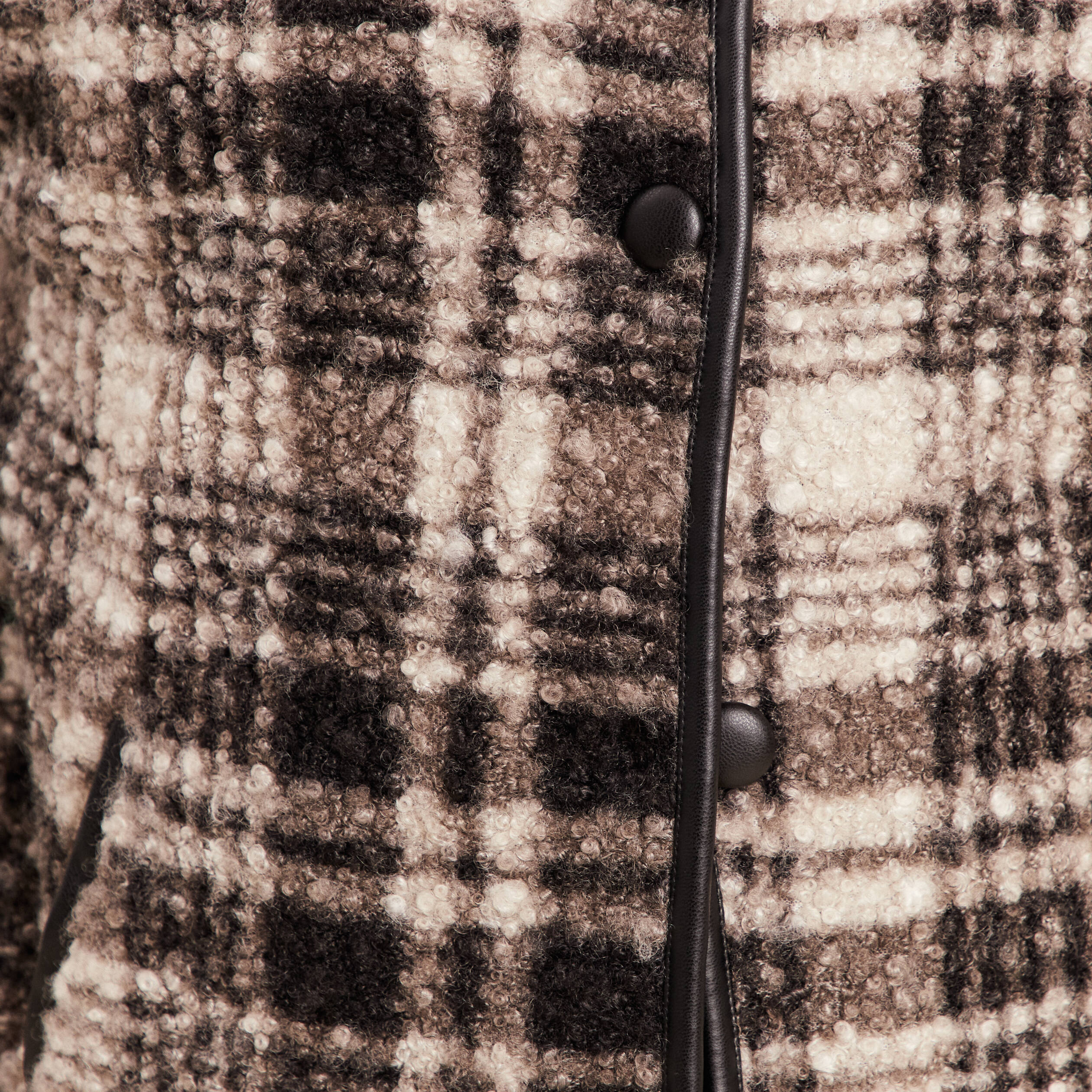 Gilet sans manches en bouclette noir femme