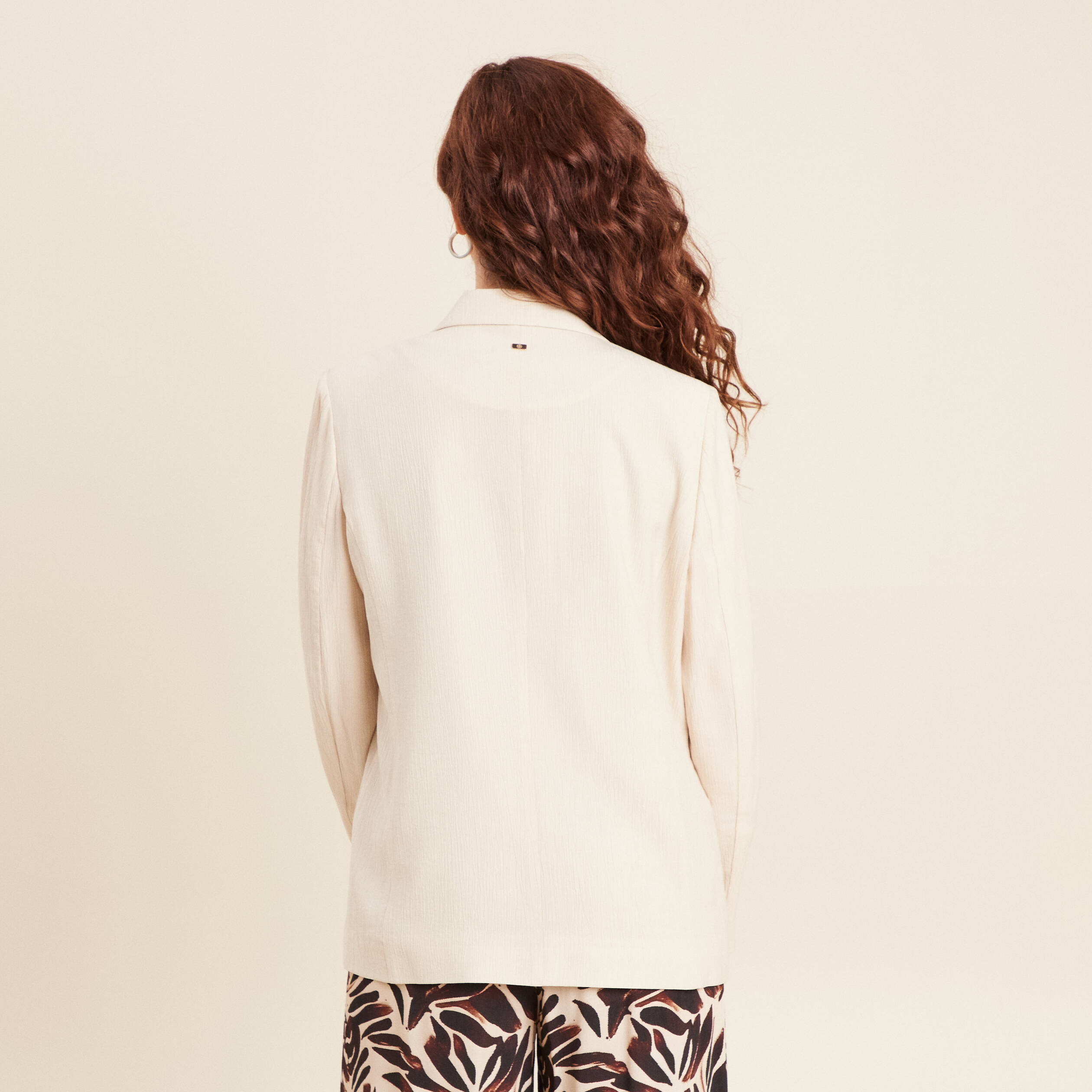 veste tailleur fluide ivoire femme Veste tailleur fluide ivoire femme
