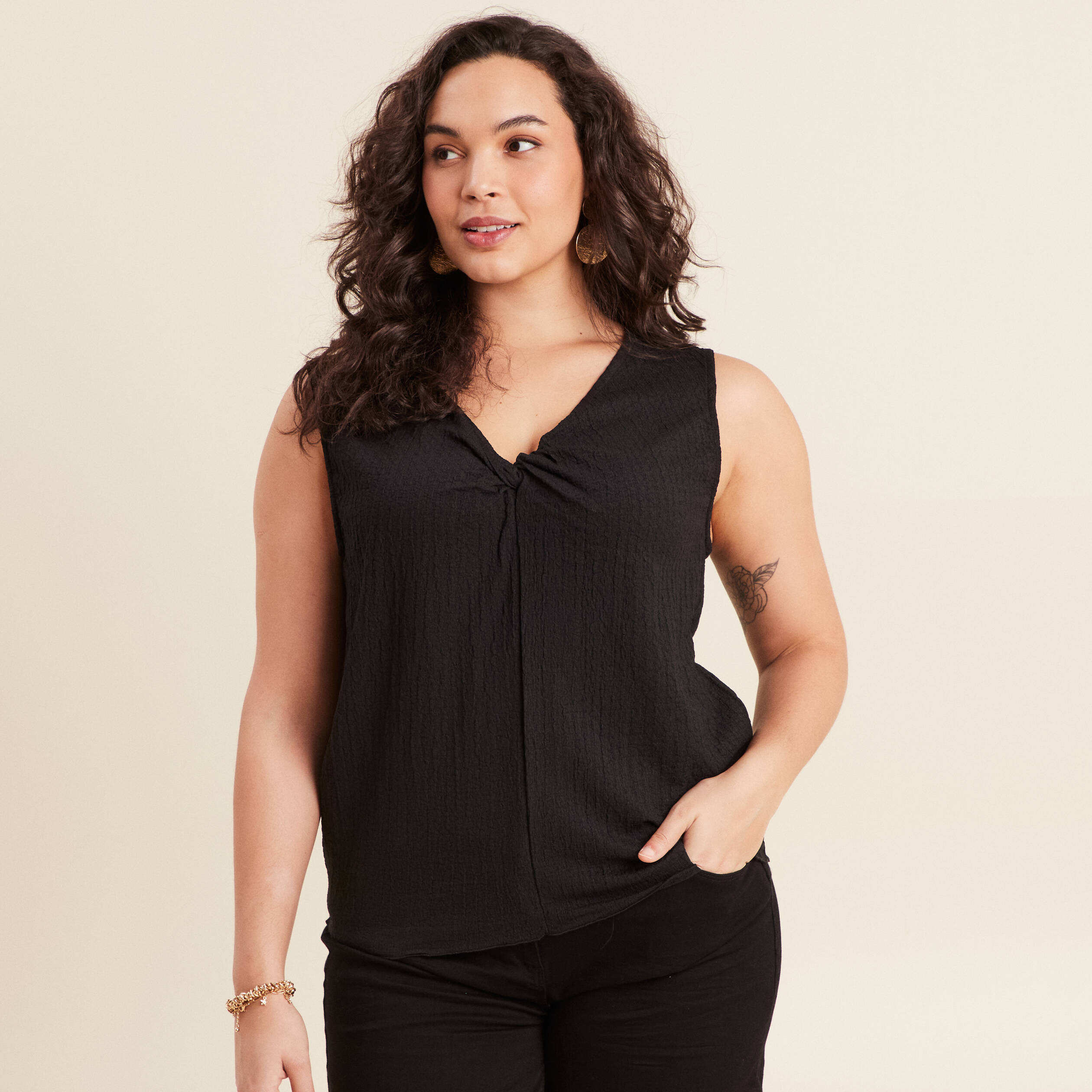 debardeur sans manches noir femme Débardeur sans manches noir femme