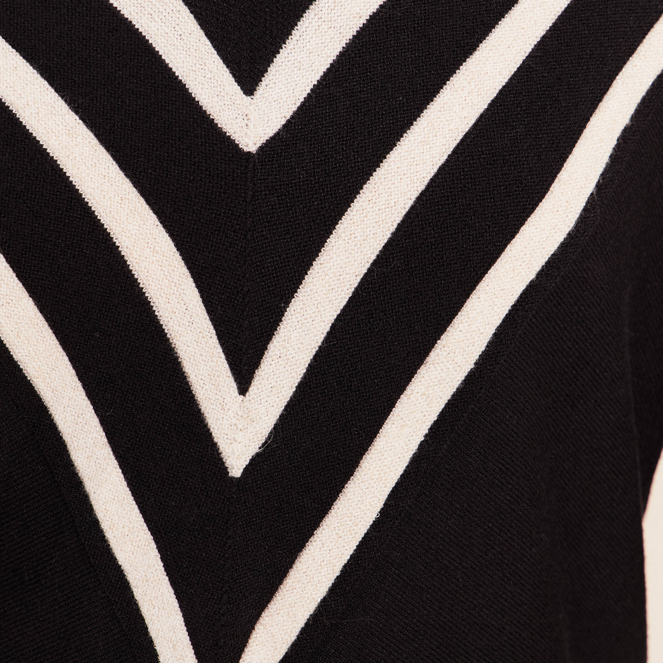 Pull col v noir femme