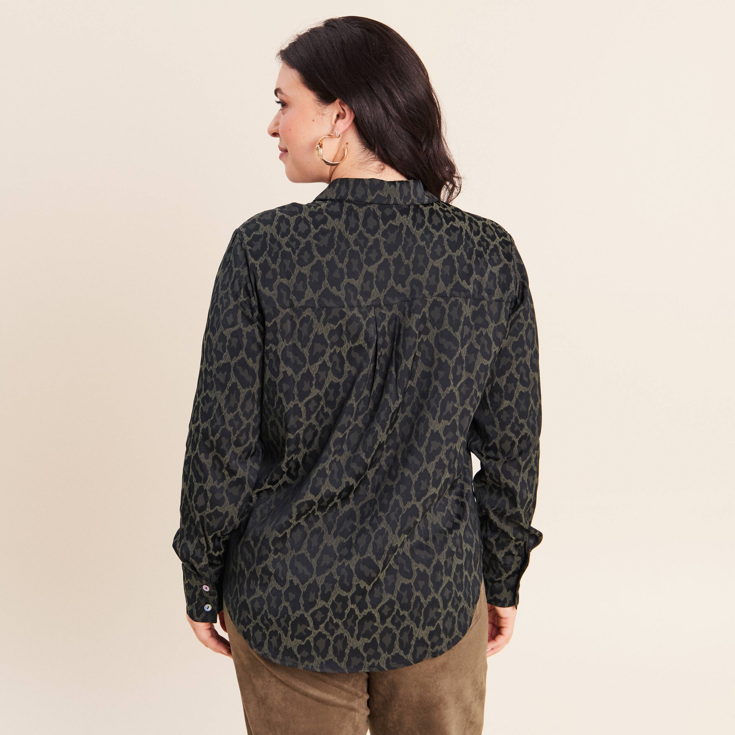 Chemise manches longues vert kaki femme