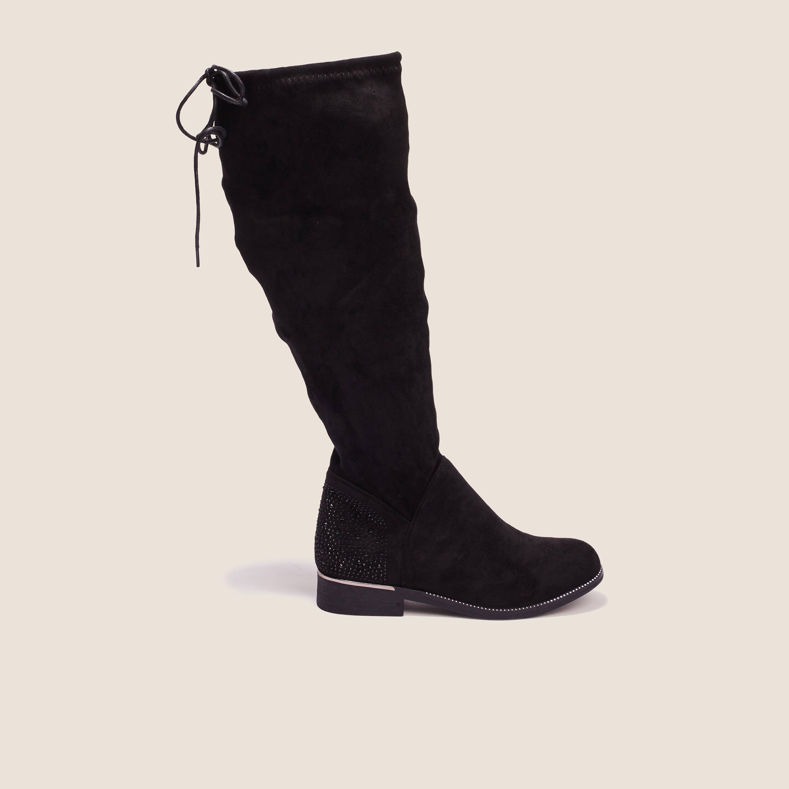 Bottes plates femme sale