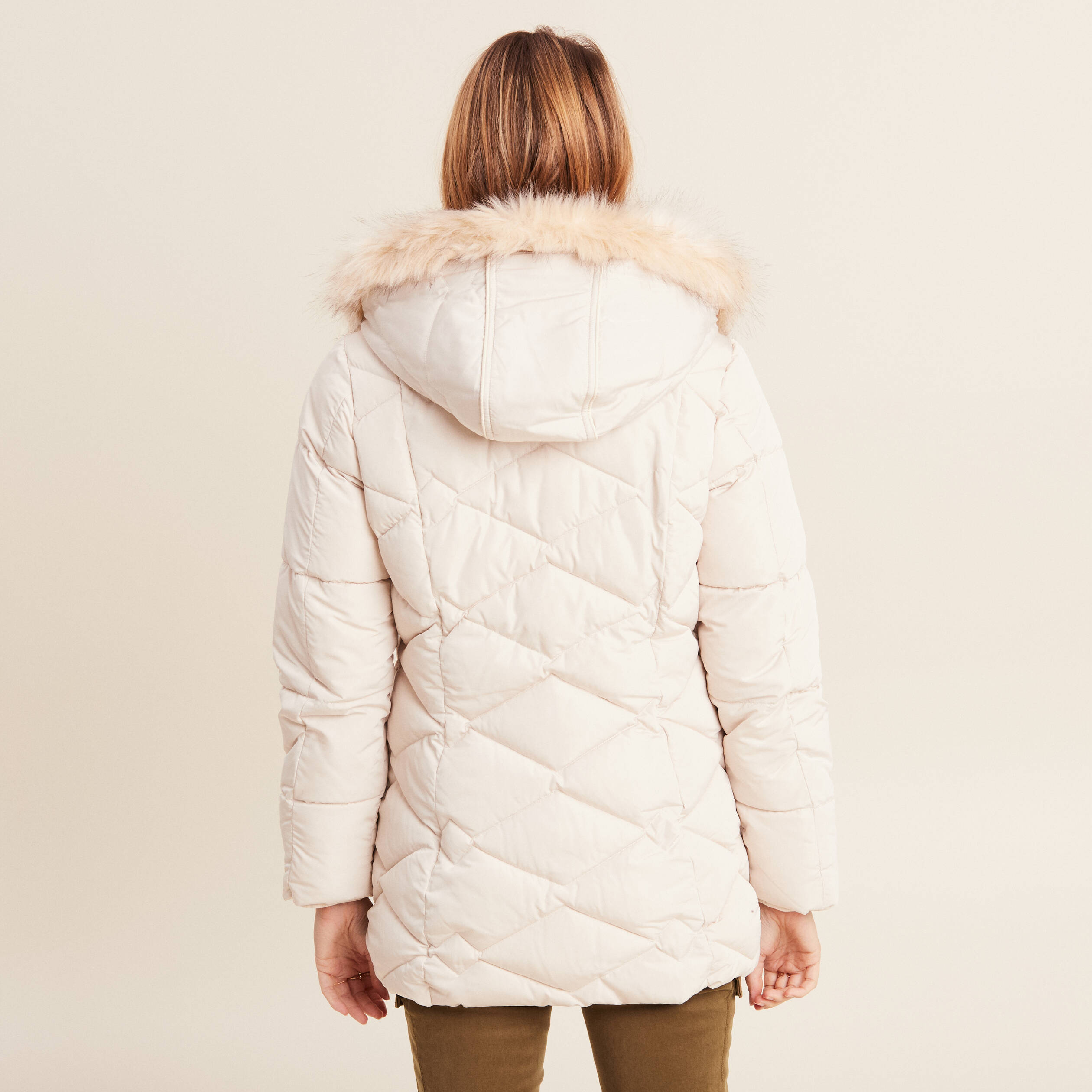 Doudoune déperlante à capuche ecru femme